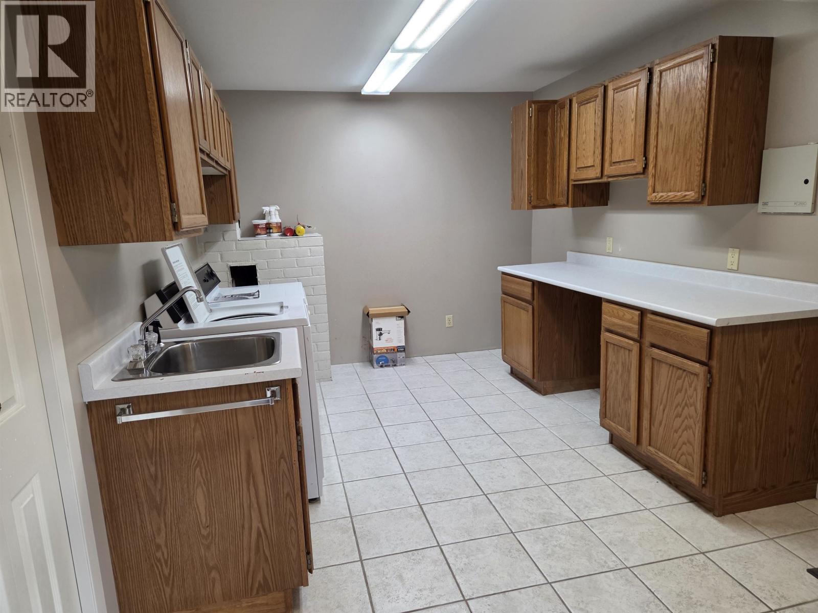 121 S Seventh Avenue, Williams Lake, British Columbia  V2G 1L3 - Photo 13 - R3173561