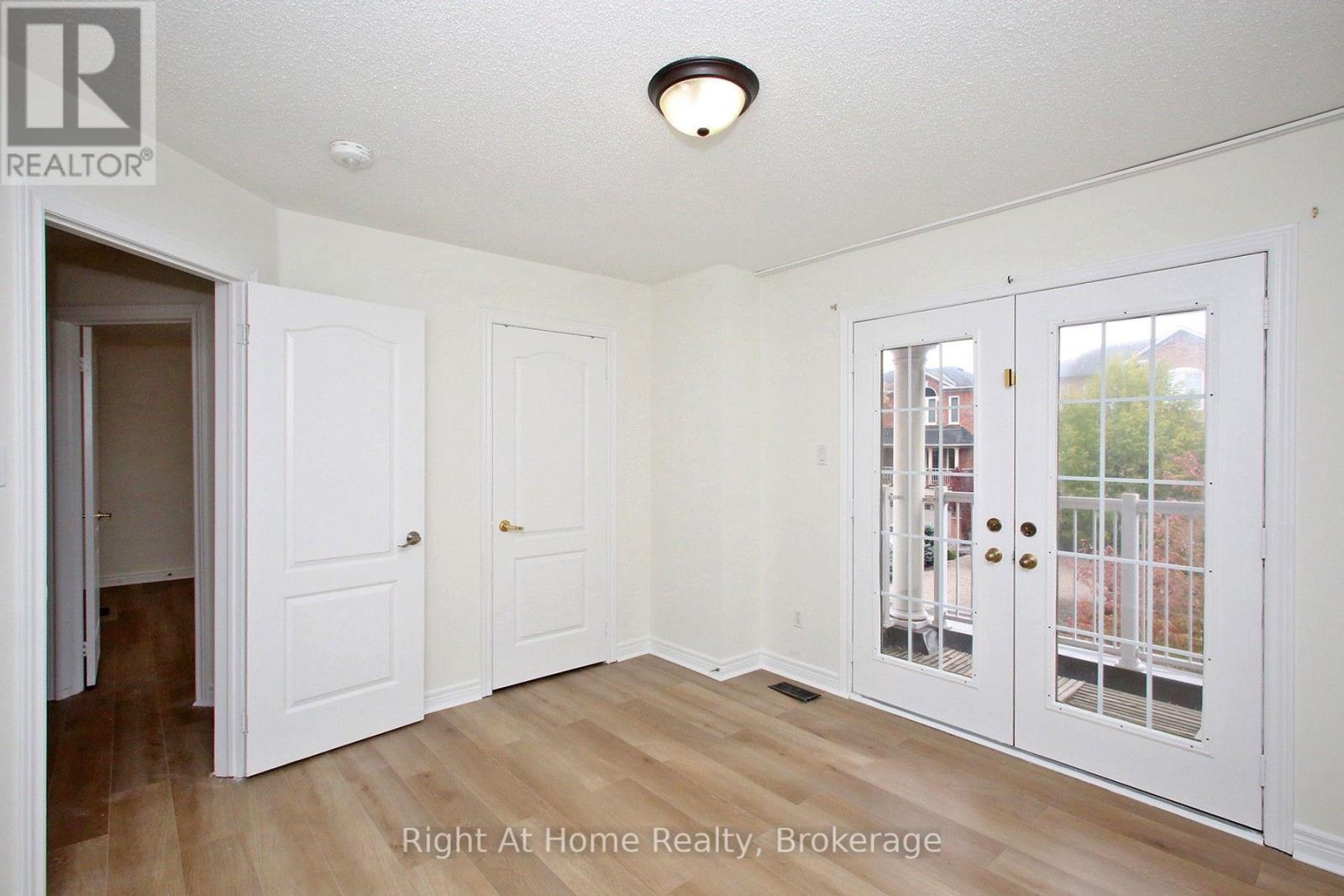 Upper - 181 Fairlane Crescent, Vaughan, Ontario  L4H 2G8 - Photo 32 - N13874248