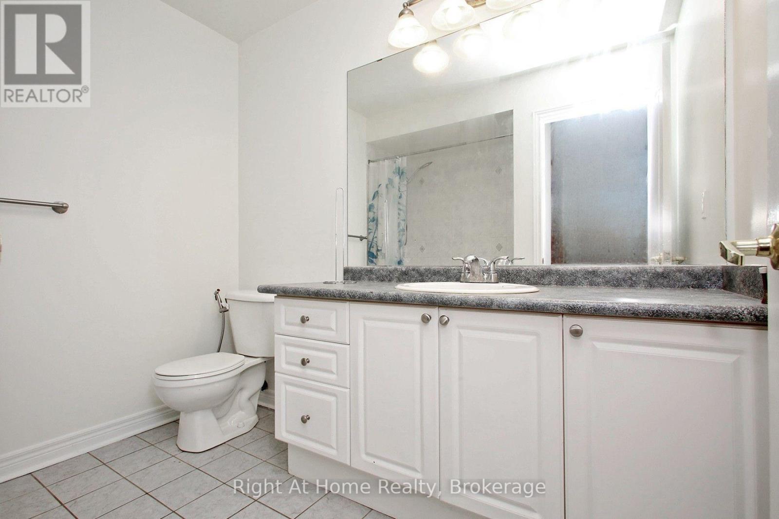 Upper - 181 Fairlane Crescent, Vaughan, Ontario  L4H 2G8 - Photo 35 - N13874248