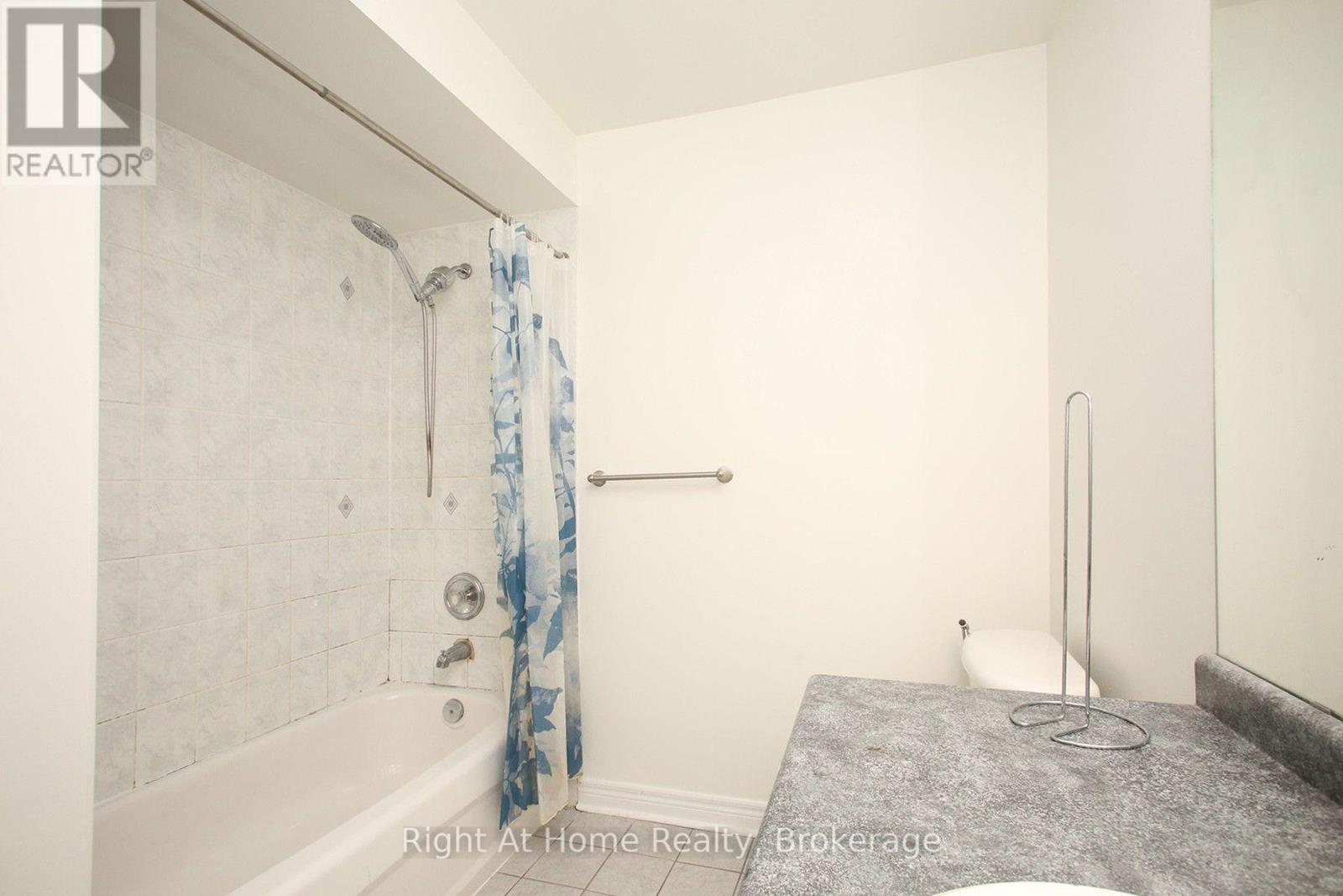 Upper - 181 Fairlane Crescent, Vaughan, Ontario  L4H 2G8 - Photo 36 - N13874248