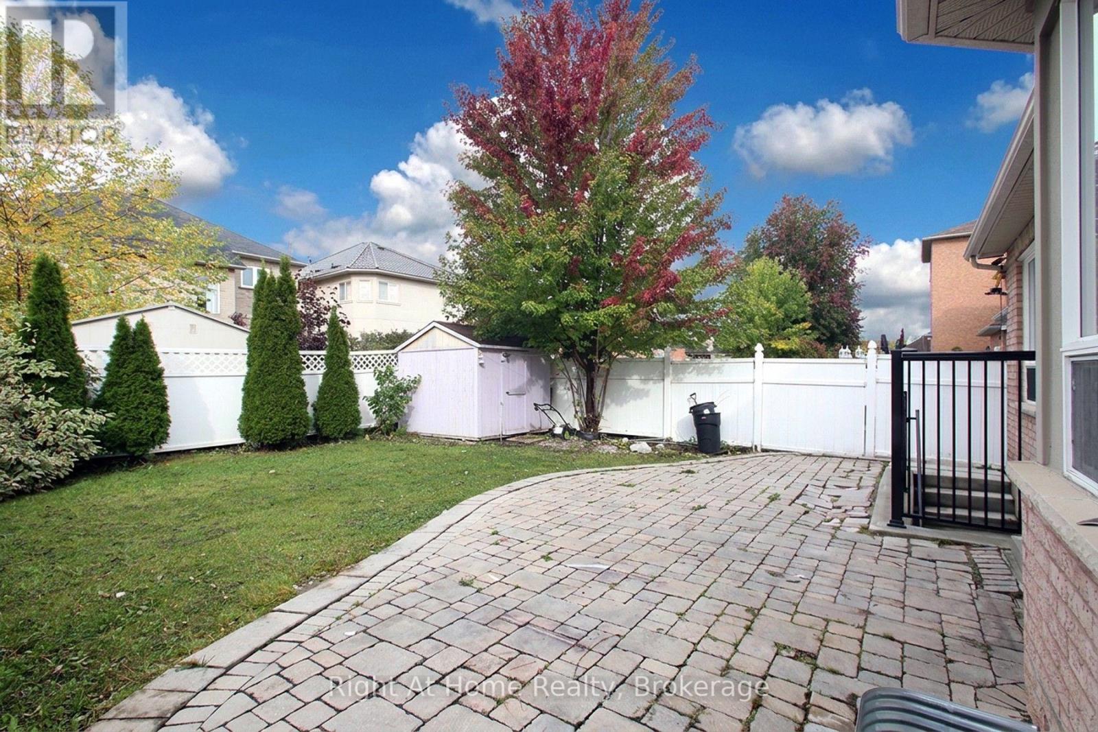 Upper - 181 Fairlane Crescent, Vaughan, Ontario  L4H 2G8 - Photo 41 - N13874248