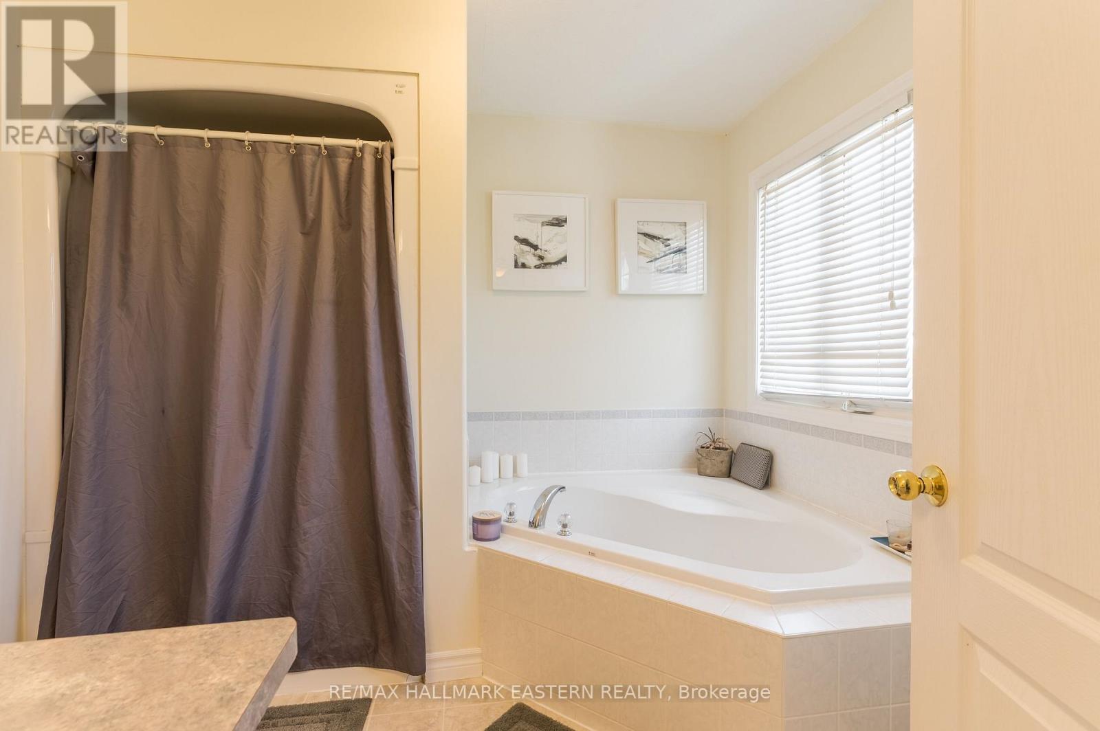 688 Trailview Drive, Peterborough, Ontario  K9J 8P1 - Photo 25 - X13874292