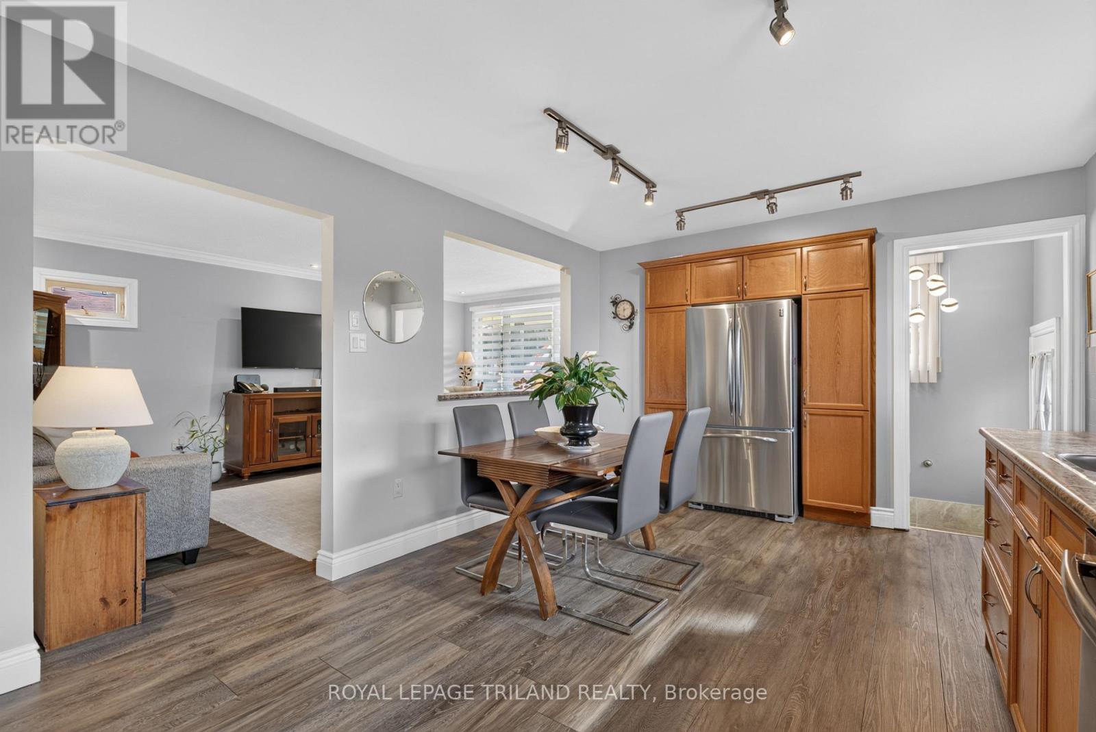 21 Jena Crescent, London East, Ontario  N5V 1L3 - Photo 12 - X13874274