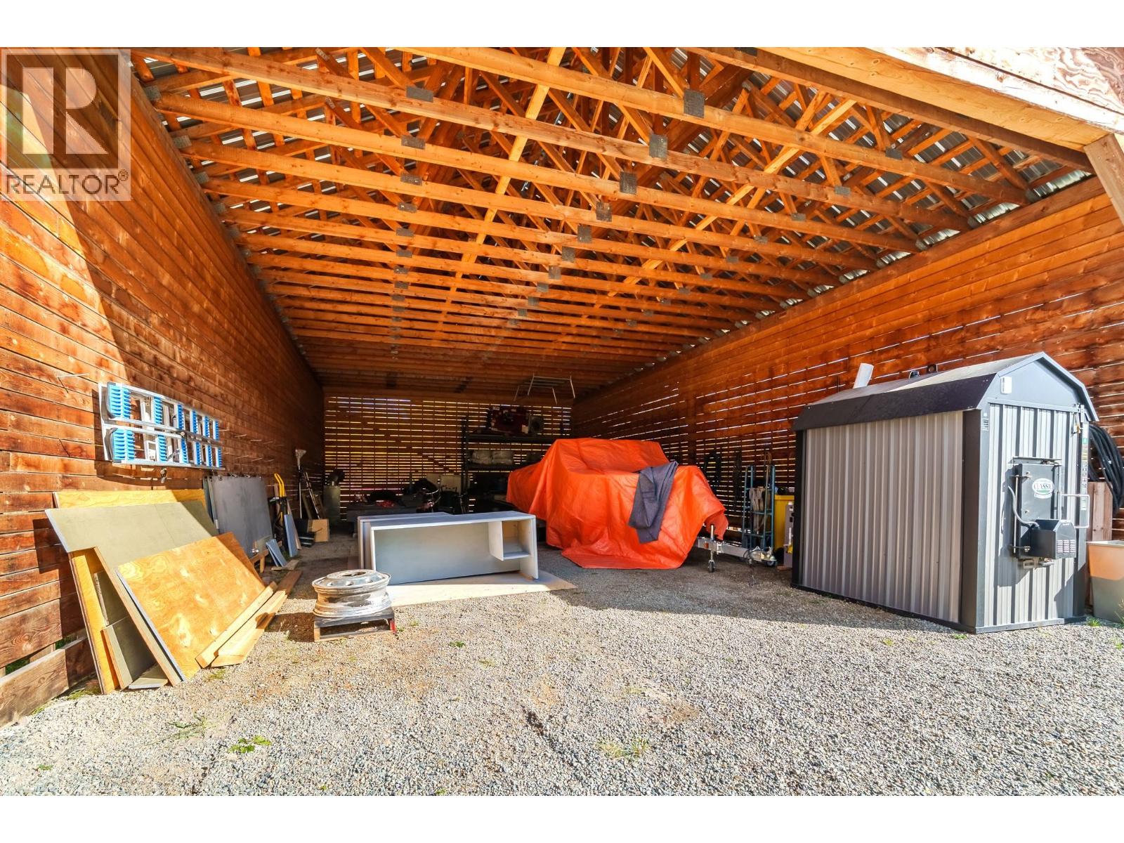 6105 LITTLE FORT 24 HIGHWAY