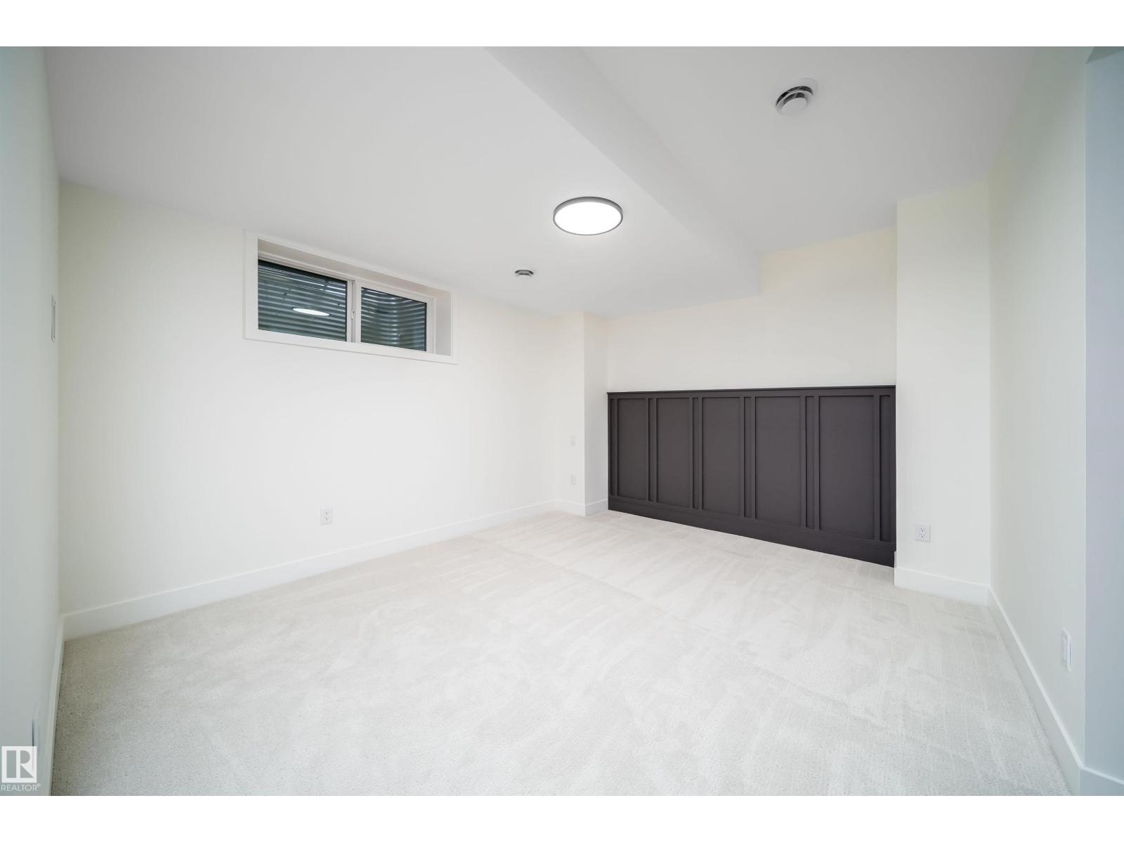 10414 134 ST NW