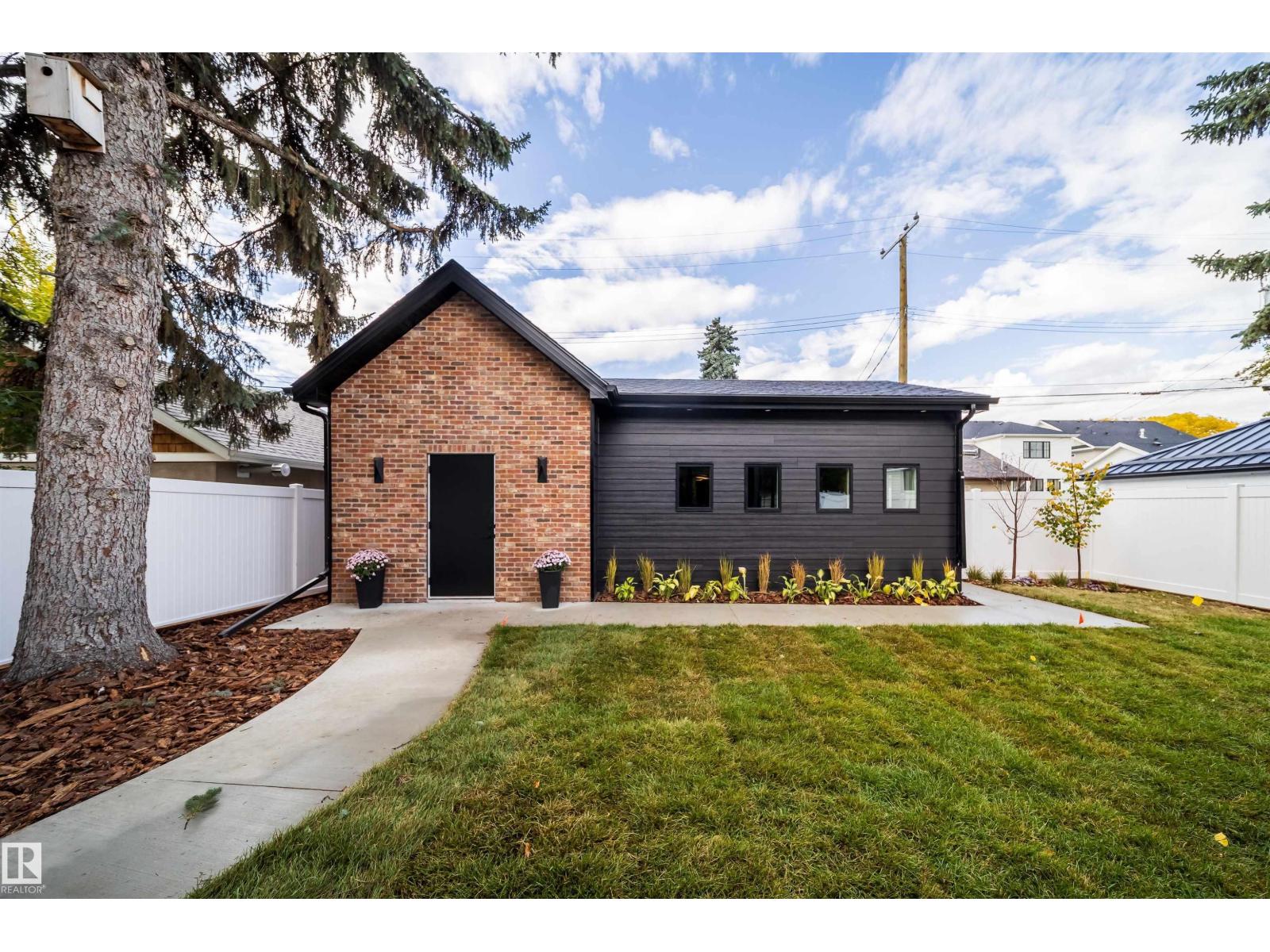 10414 134 ST NW