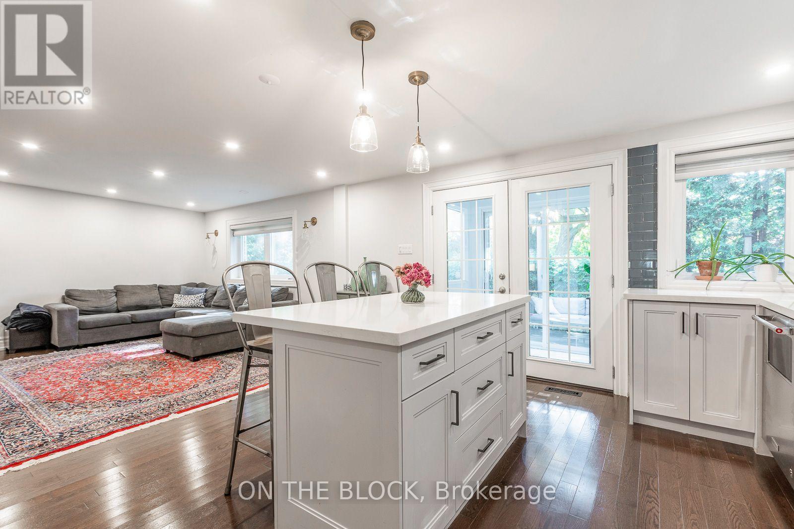 21 Craigmore Crescent, Toronto, Ontario  M2N 2Y2 - Photo 13 - C13874260