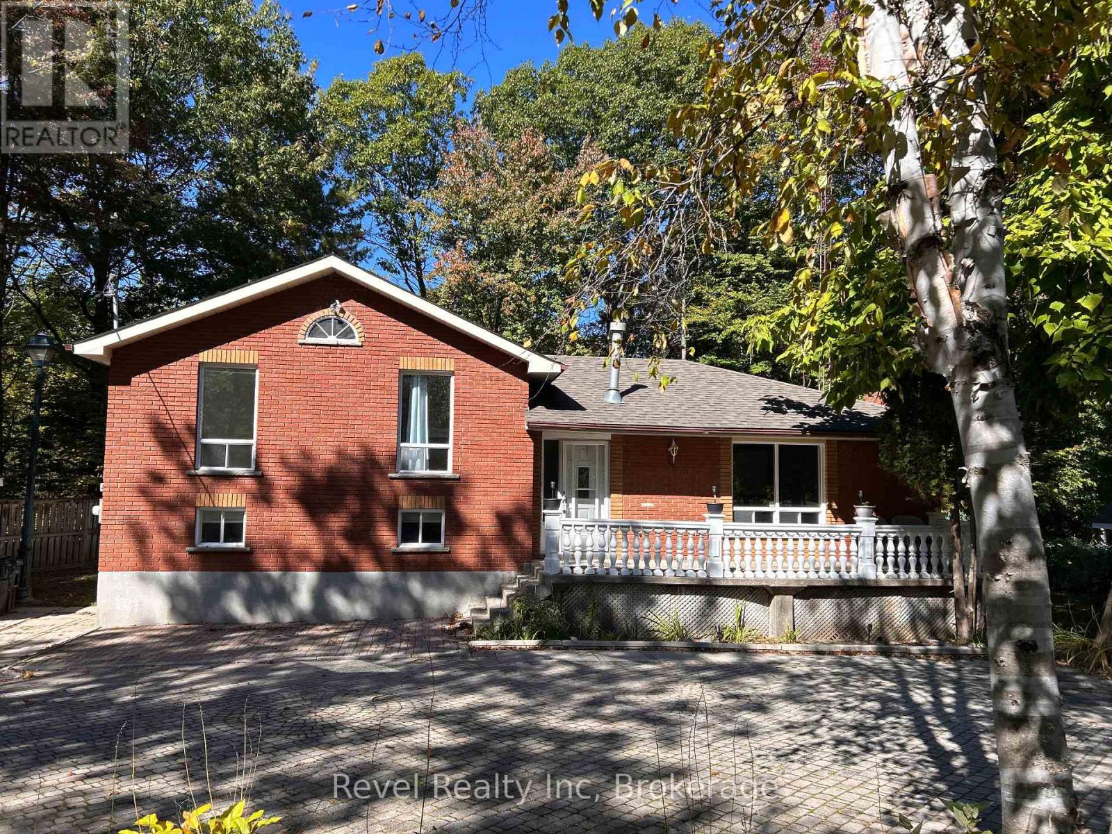 97 FOREST CIRCLE, Tiny, Ontario