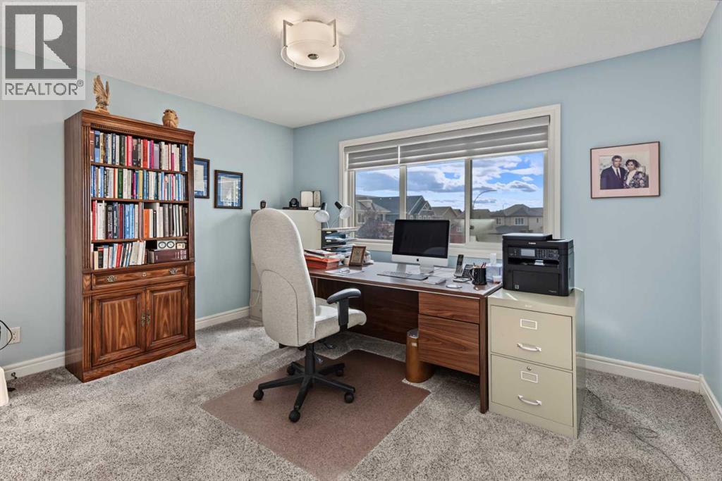 66 Legacy Green SE, Calgary, Alberta  T2X 0X6 - Photo 19 - A2348808