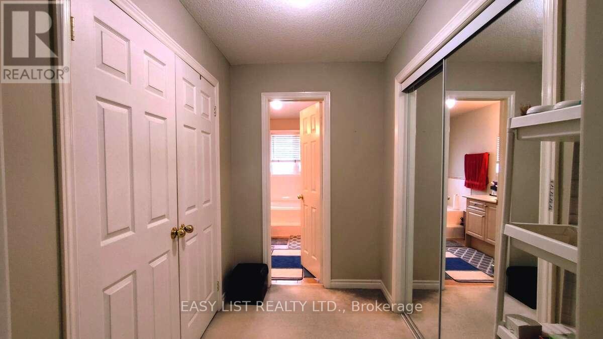 35 Raquel Street, Barrie (Painswick South), Ontario  L4N 9S4 - Photo 18 - S13874284