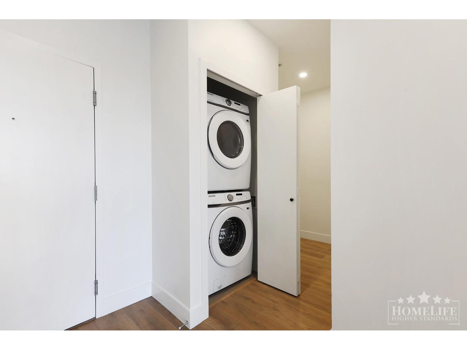 403 8496 120 STREET