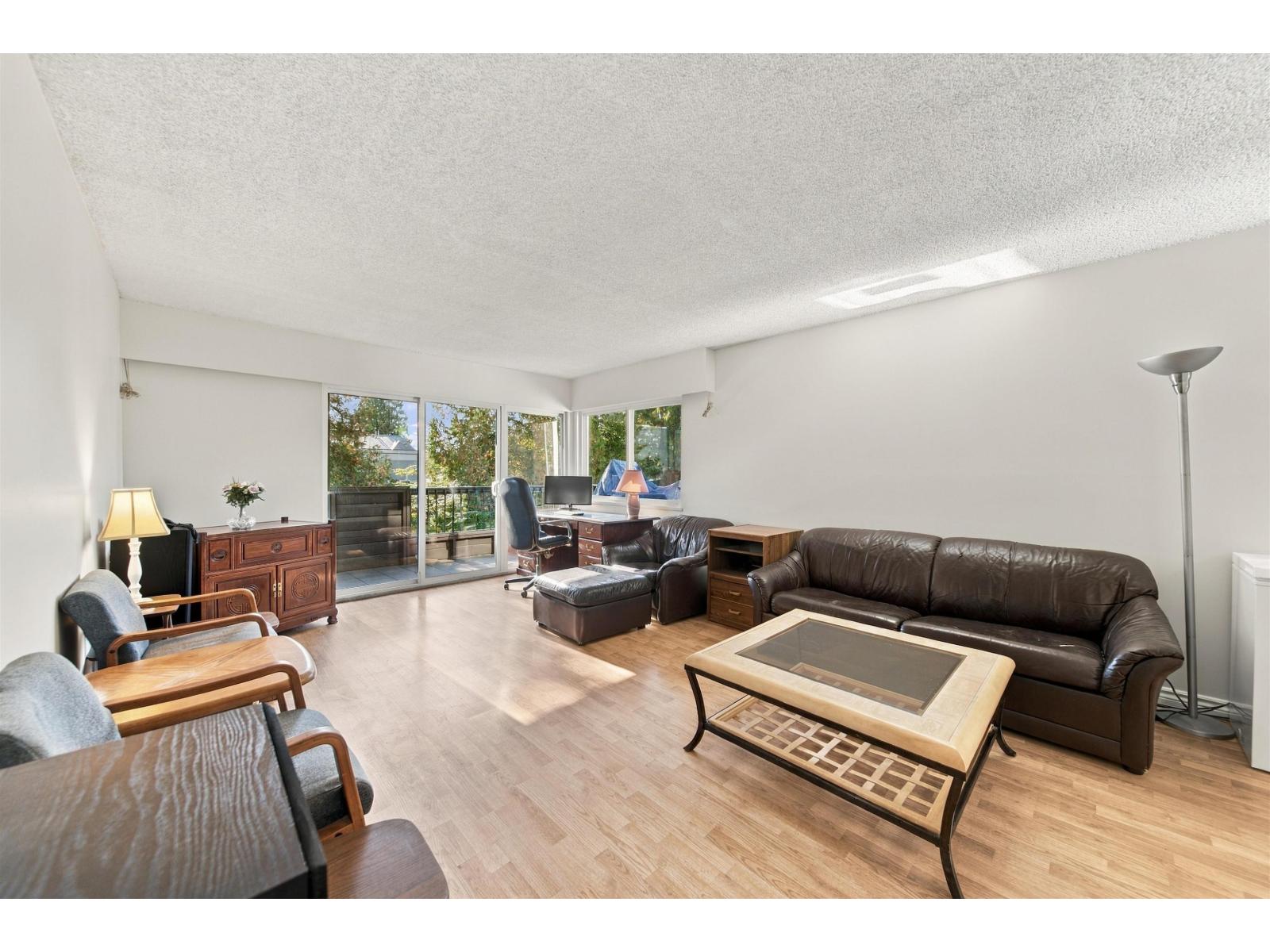 203 13530 Hilton Road, Surrey, British Columbia  V3R 5J4 - Photo 7 - R3173591