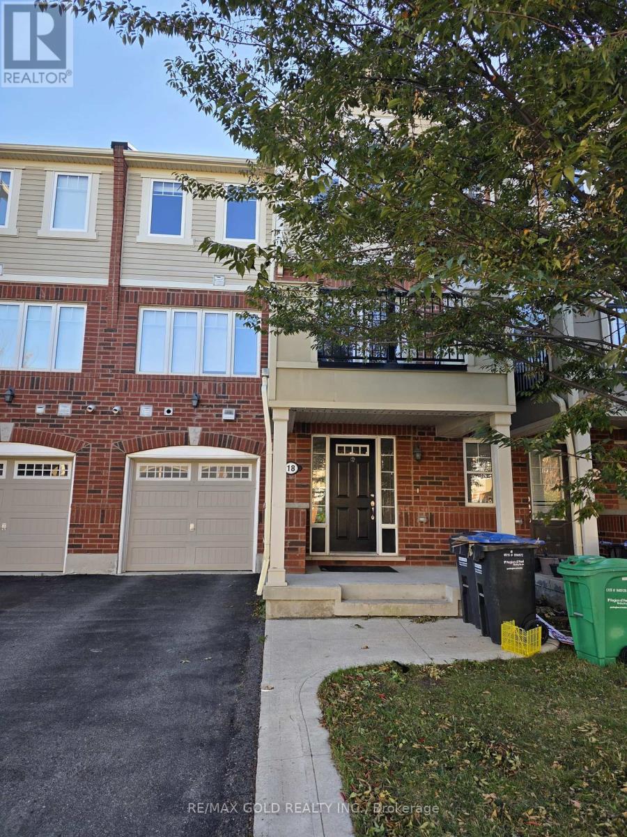 18 ARNPRIOR ROAD, Brampton, Ontario