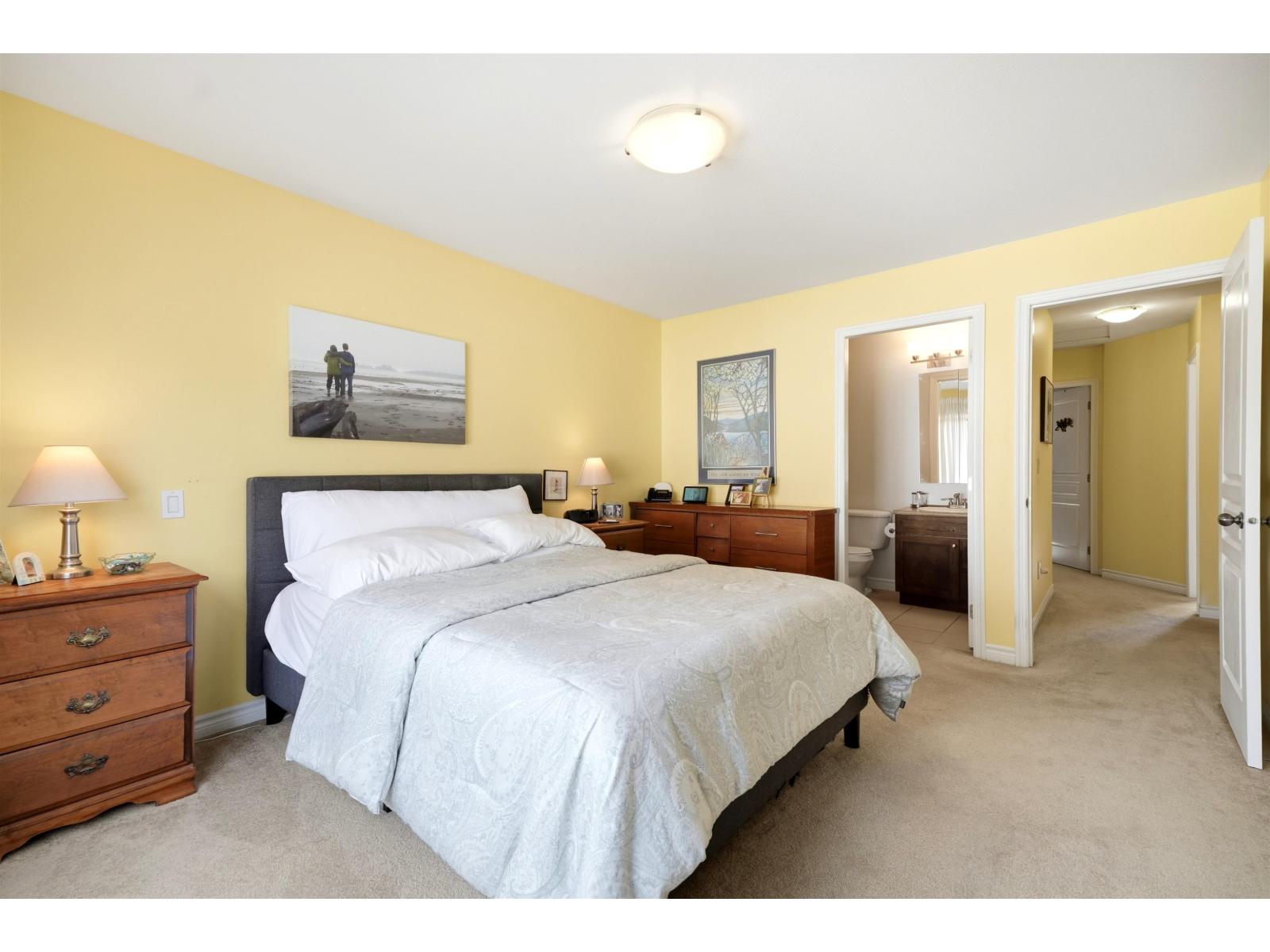 22 45550 SHAWNIGAN CRESCENT|Garrison Crossing
