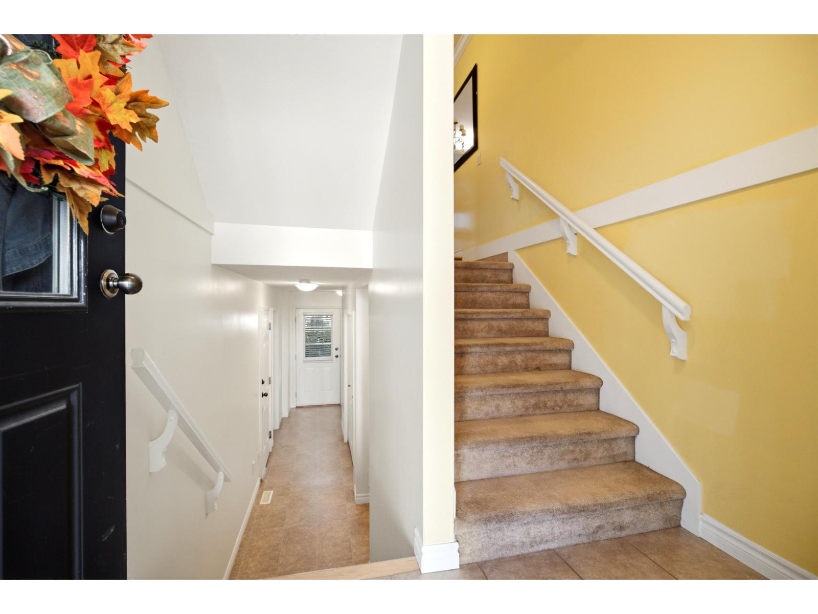 22 45550 SHAWNIGAN CRESCENT|Garrison Crossing