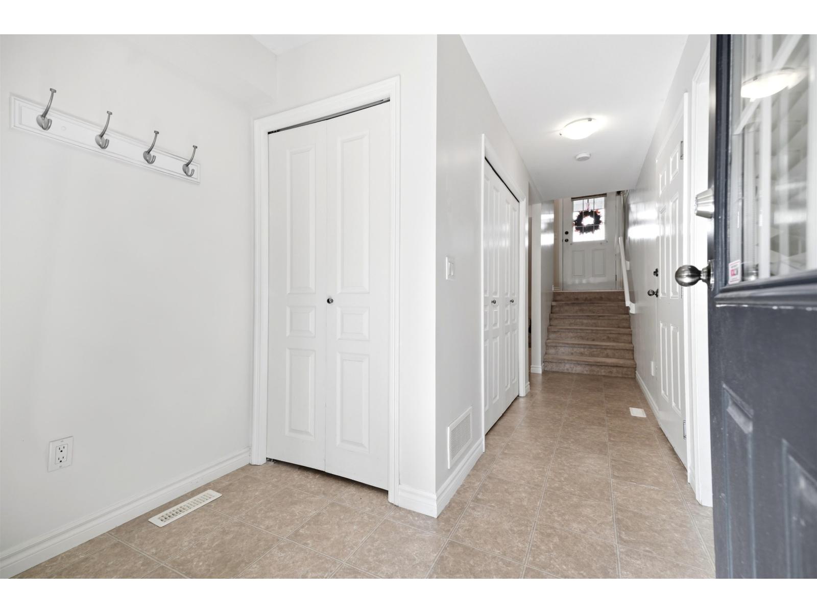 22 45550 SHAWNIGAN CRESCENT|Garrison Crossing