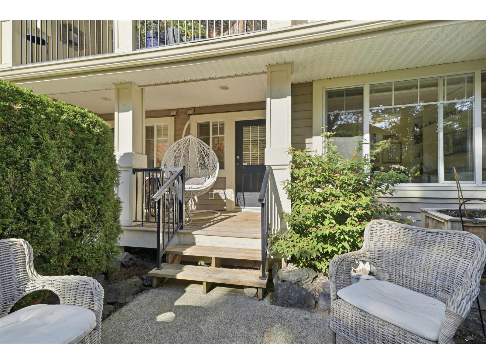22 45550 SHAWNIGAN CRESCENT|Garrison Crossing