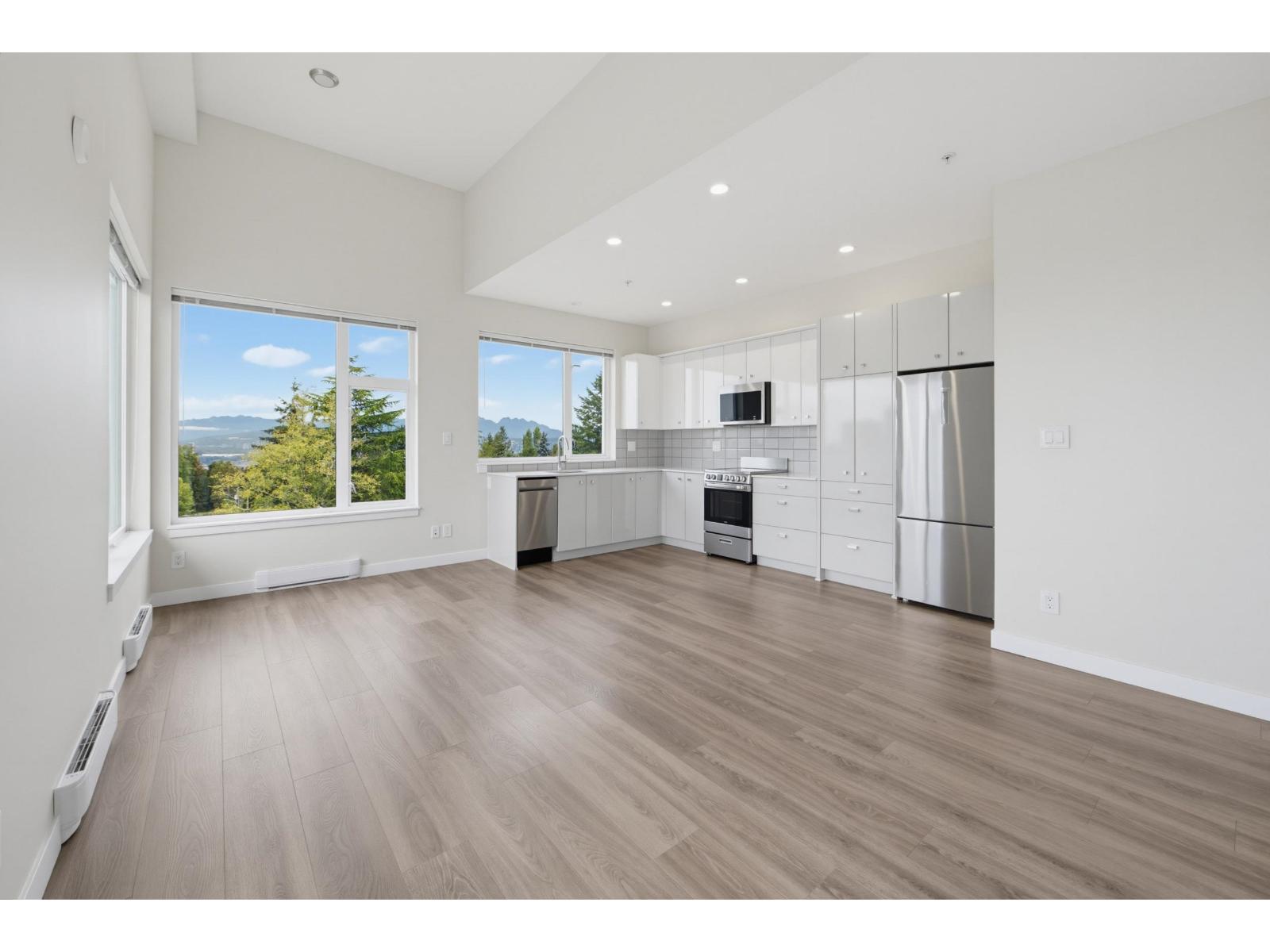 509 10838 Whalley Boulevard, Surrey, British Columbia  V3R 0G8 - Photo 3 - R3172758