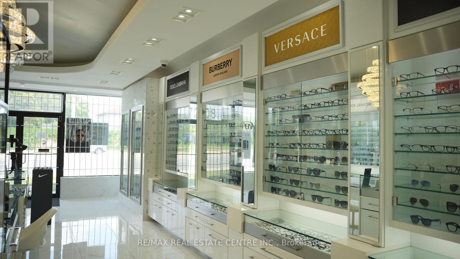 7208 Airport Road, Mississauga, Ontario  L4T 1E9 - Photo 21 - W13708722