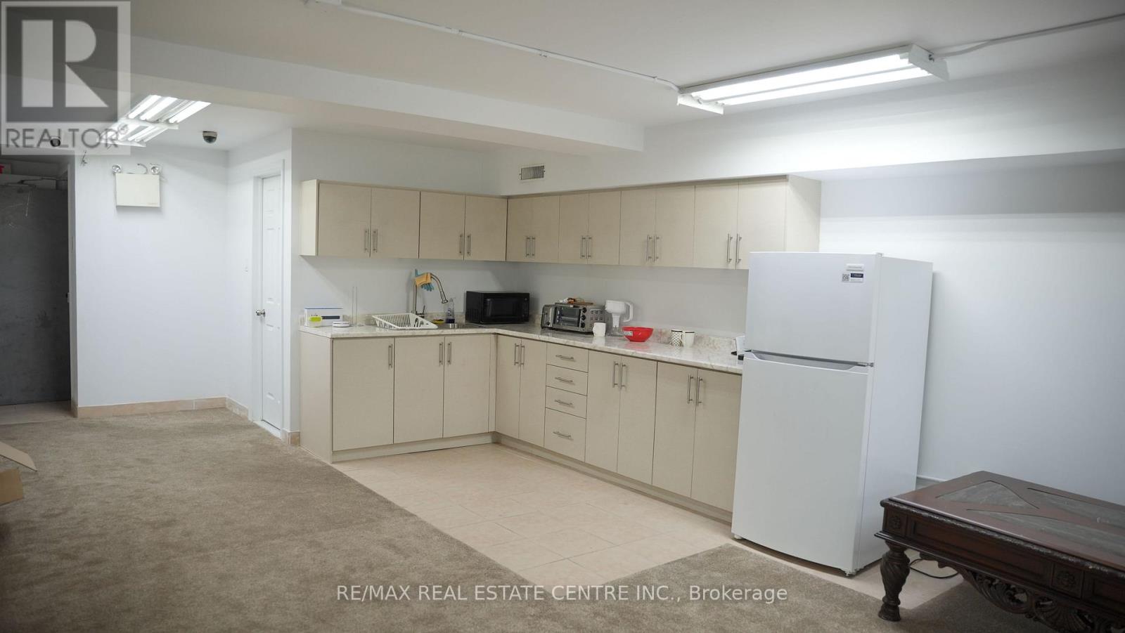 7208 Airport Road, Mississauga, Ontario  L4T 1E9 - Photo 28 - W13708722