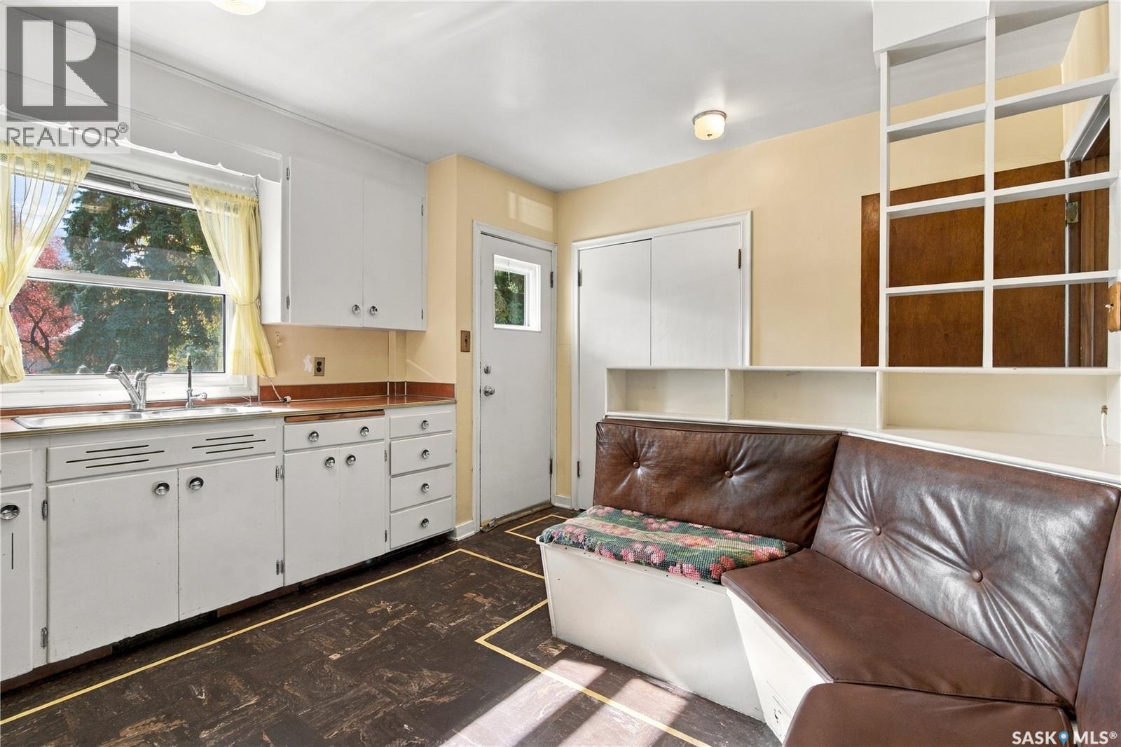 2727 Assiniboine Avenue, Regina, Saskatchewan  S4S 1C7 - Photo 15 - SK050586