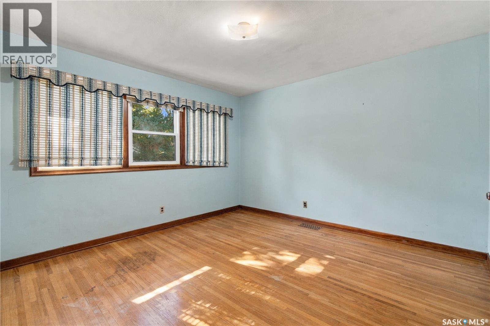 2727 Assiniboine Avenue, Regina, Saskatchewan  S4S 1C7 - Photo 17 - SK050586