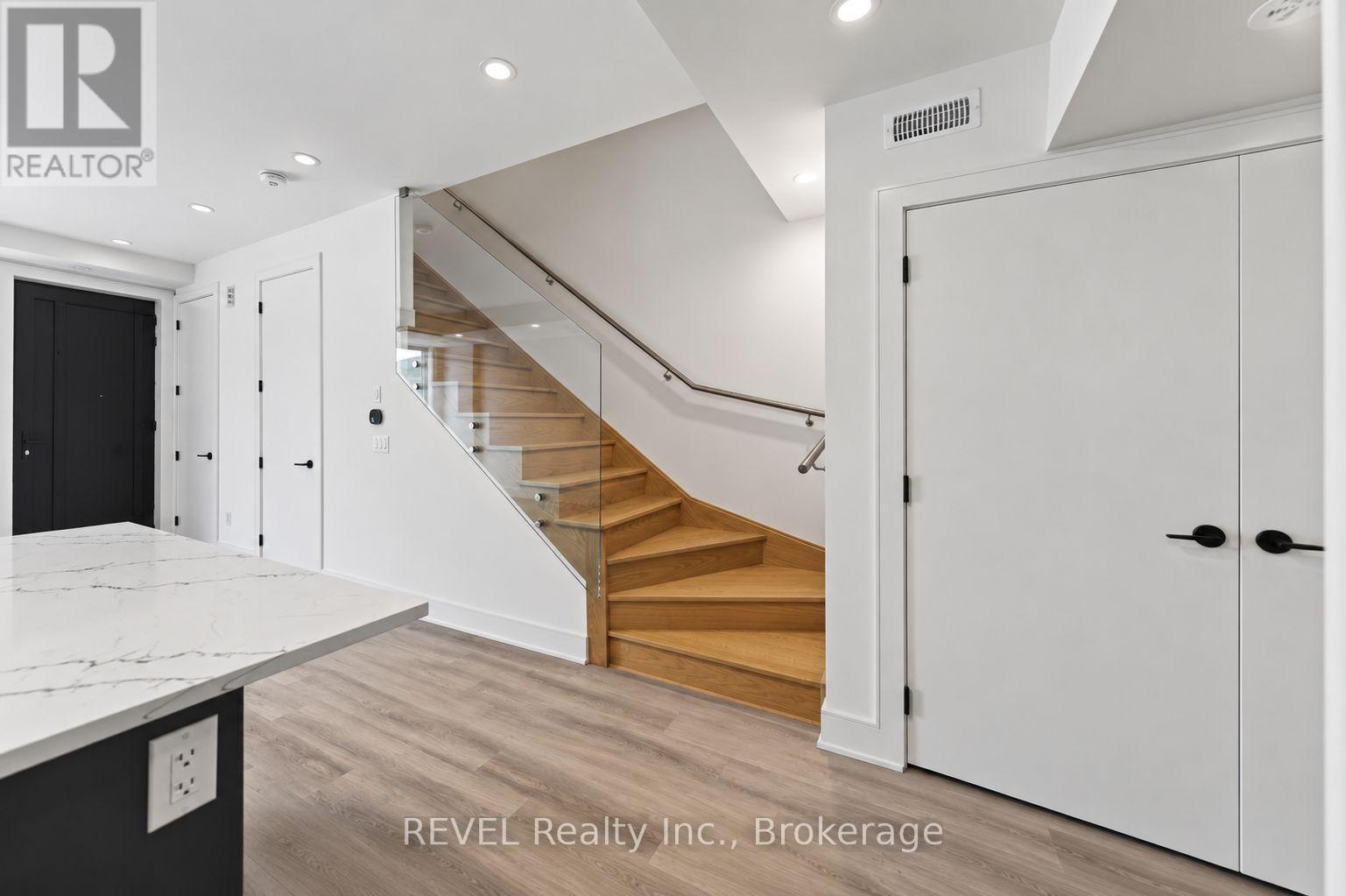 206 Ellis Street, St. Catharines, Ontario  L2P 2G3 - Photo 11 - X13874380