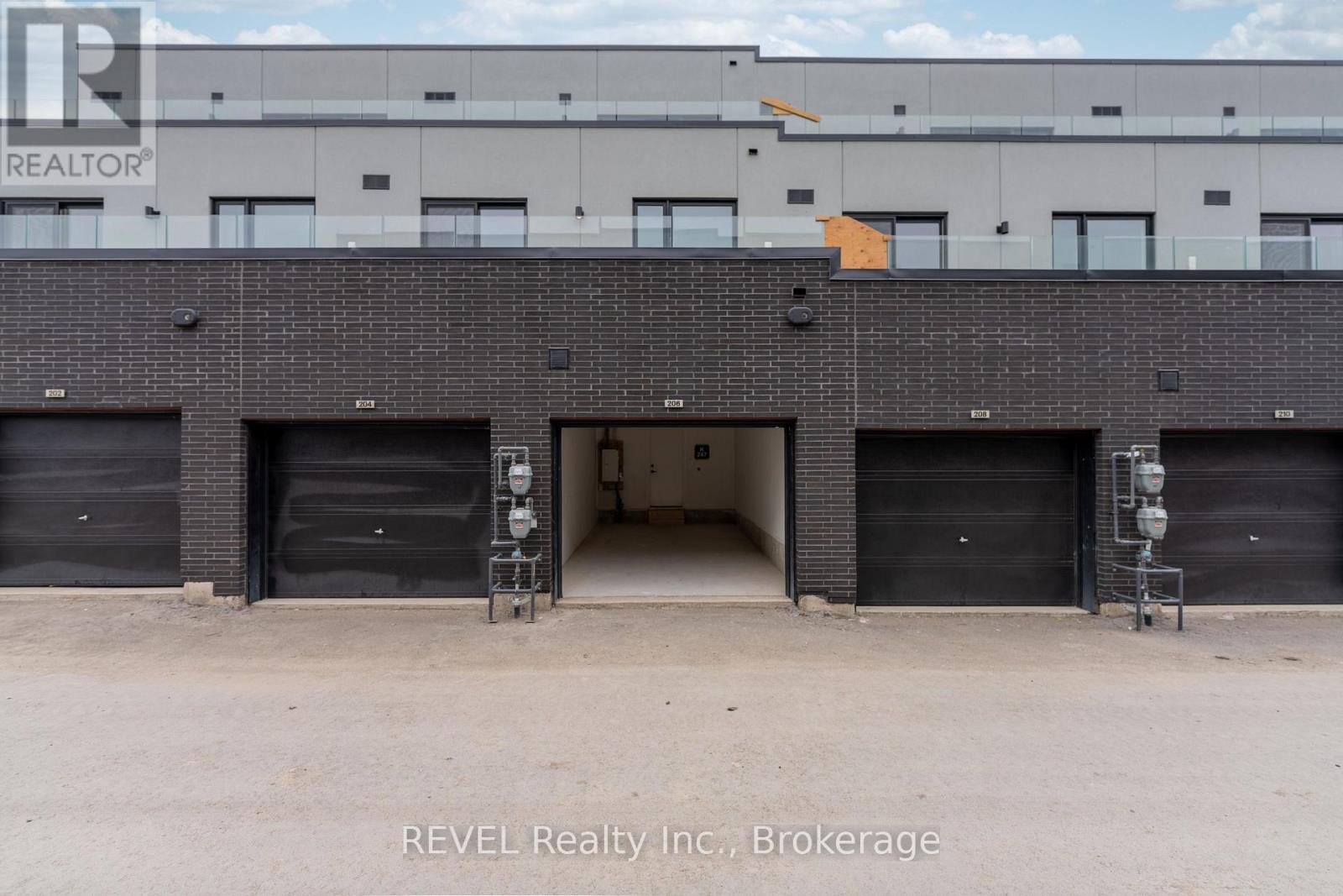 206 Ellis Street, St. Catharines, Ontario  L2P 2G3 - Photo 18 - X13874380