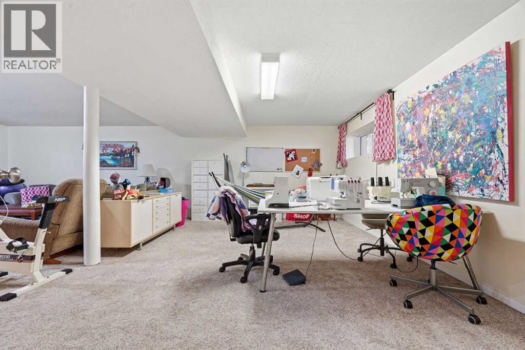 16 Robinson Drive