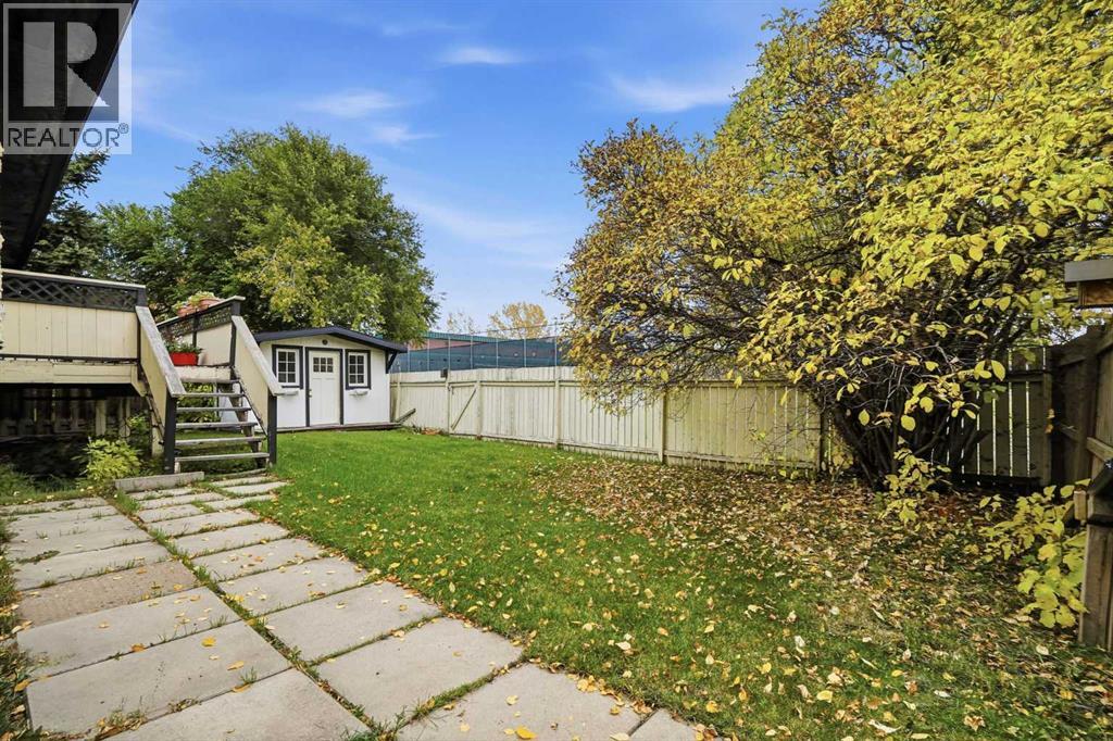 16 Robinson Drive