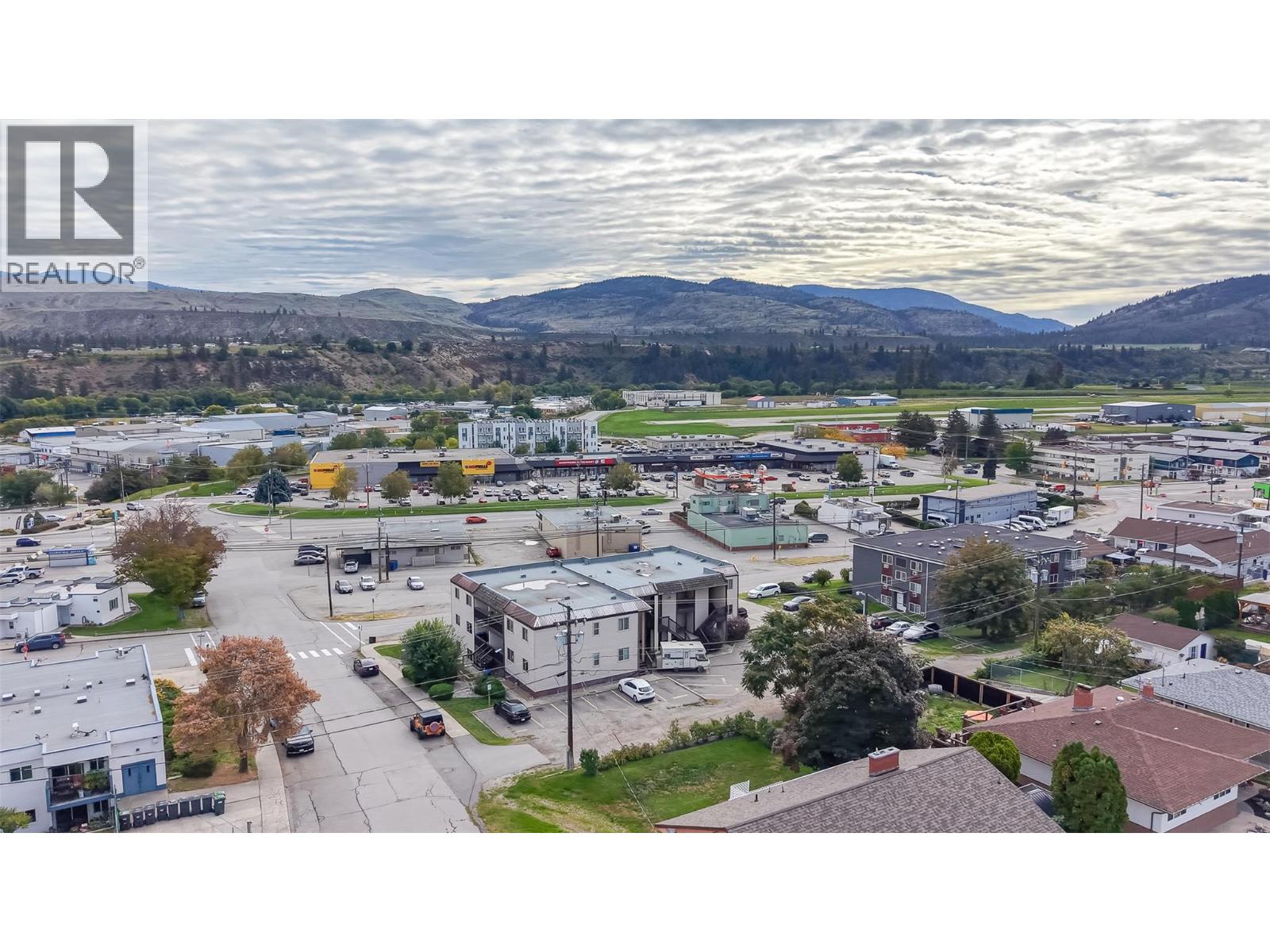 529 Co-Op Avenue Unit# 10, Oliver, British Columbia  V0H 1T0 - Photo 2 - 10403077