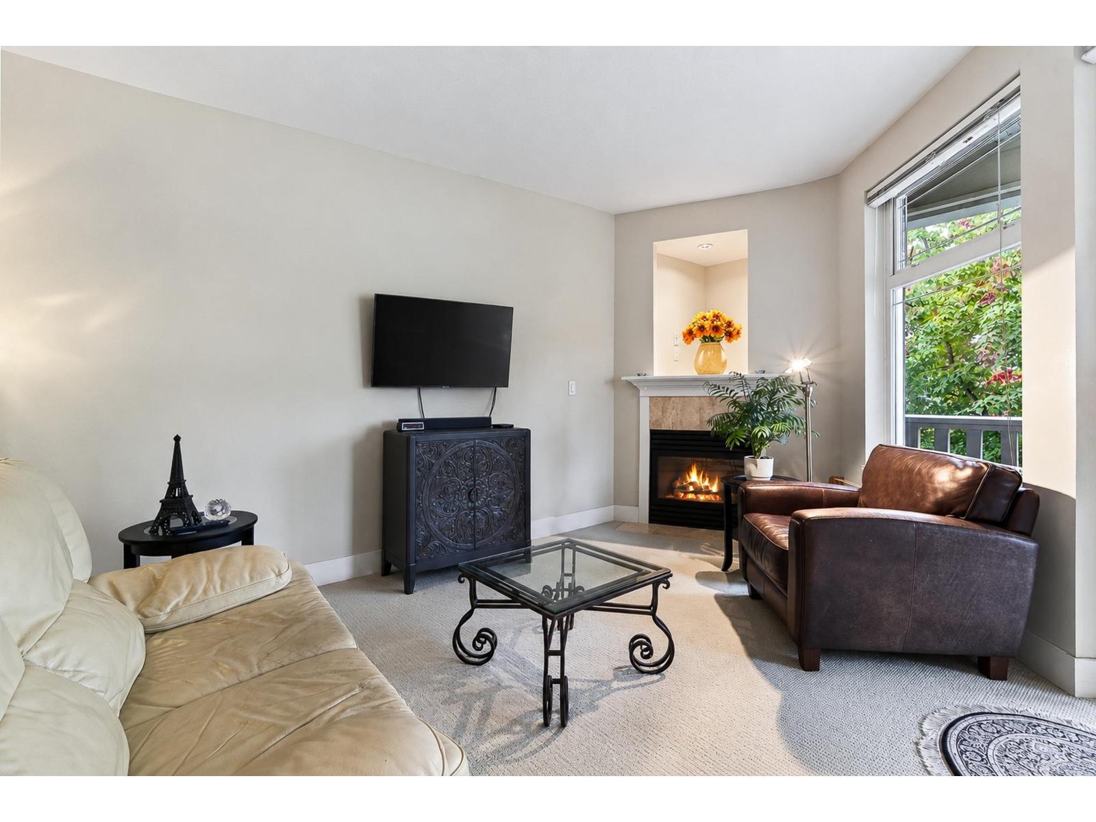 215 15392 16a Avenue, Surrey, British Columbia  V4A 1S9 - Photo 9 - R3173576