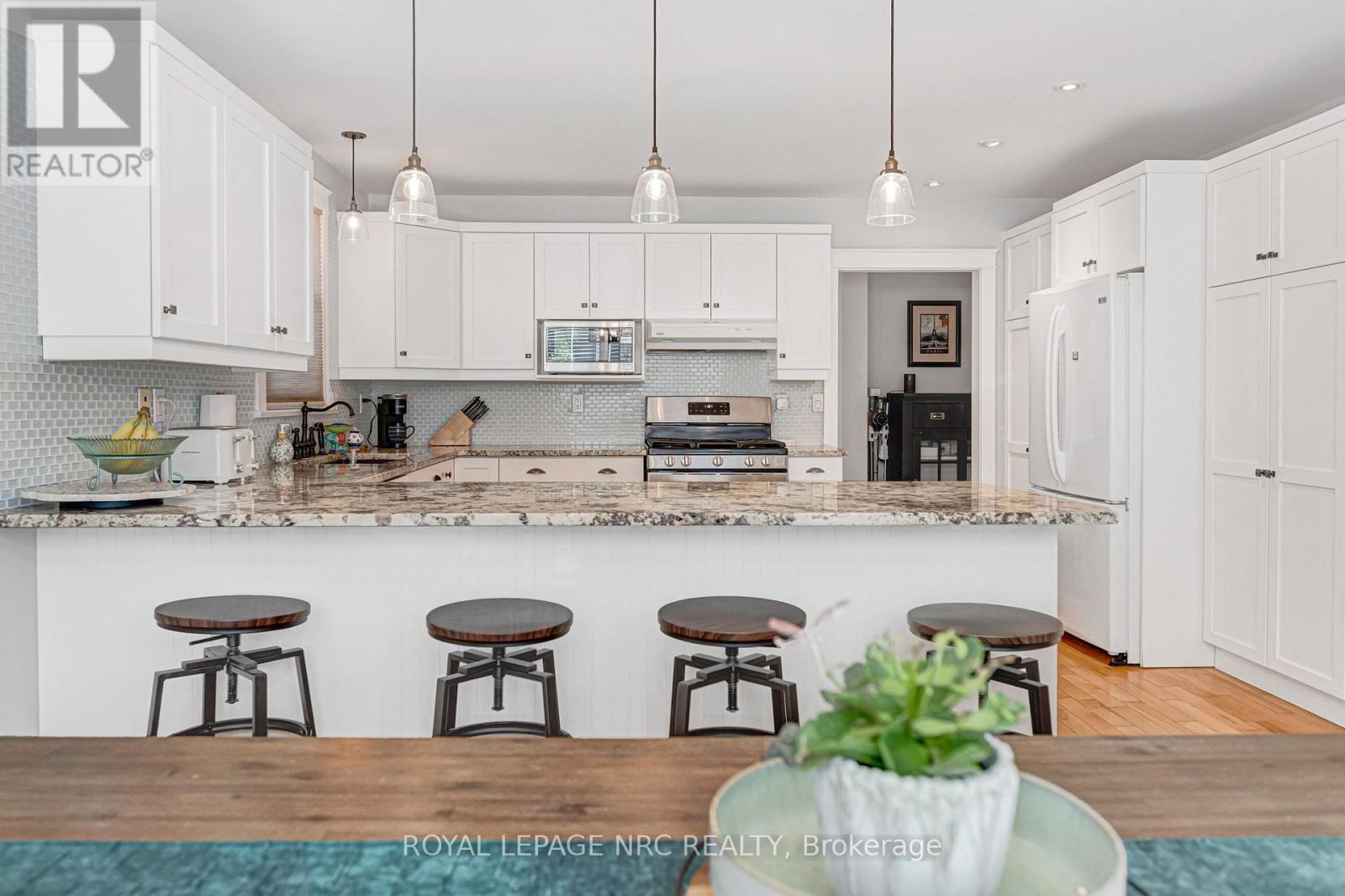 3 Luther Avenue, Niagara-On-The-Lake, Ontario  L0S 1J0 - Photo 28 - X13847392