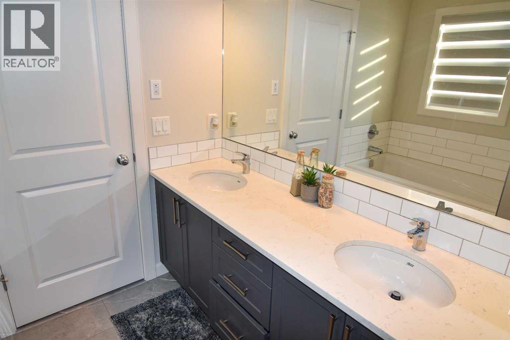 160 Belvedere Drive SE, Calgary, Alberta  T2A 7L5 - Photo 49 - A2350234
