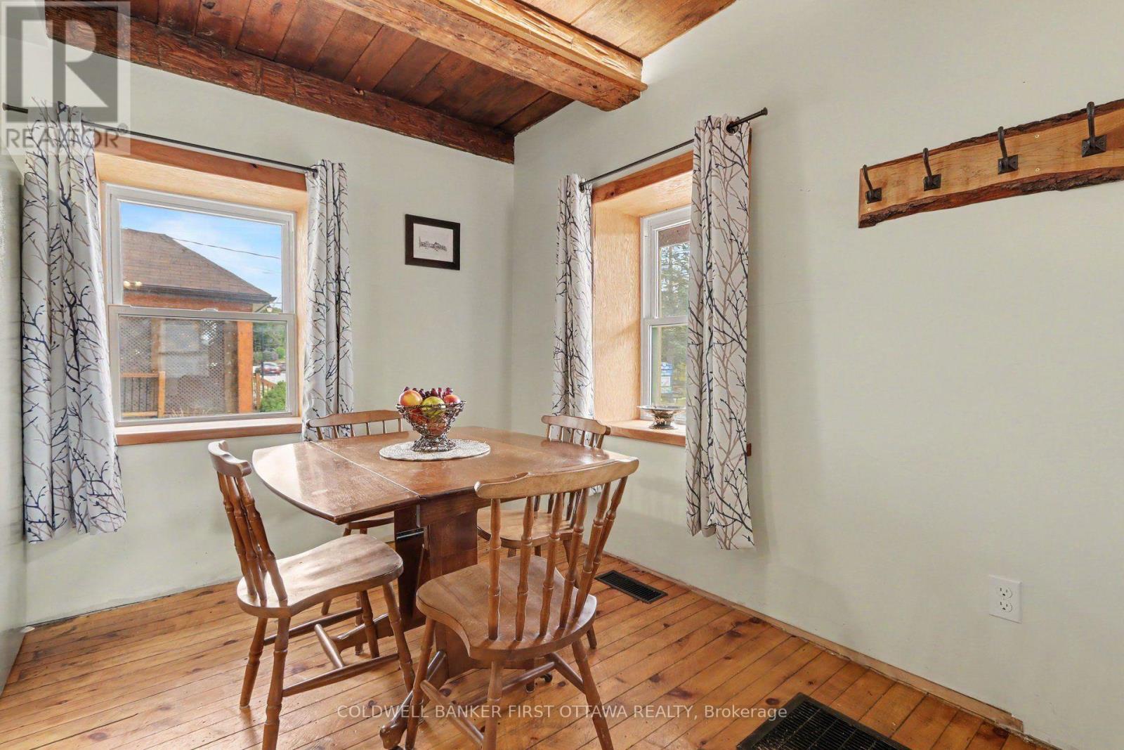 42 Main Street, Rideau Lakes, Ontario  K0G 1E0 - Photo 11 - X13874396