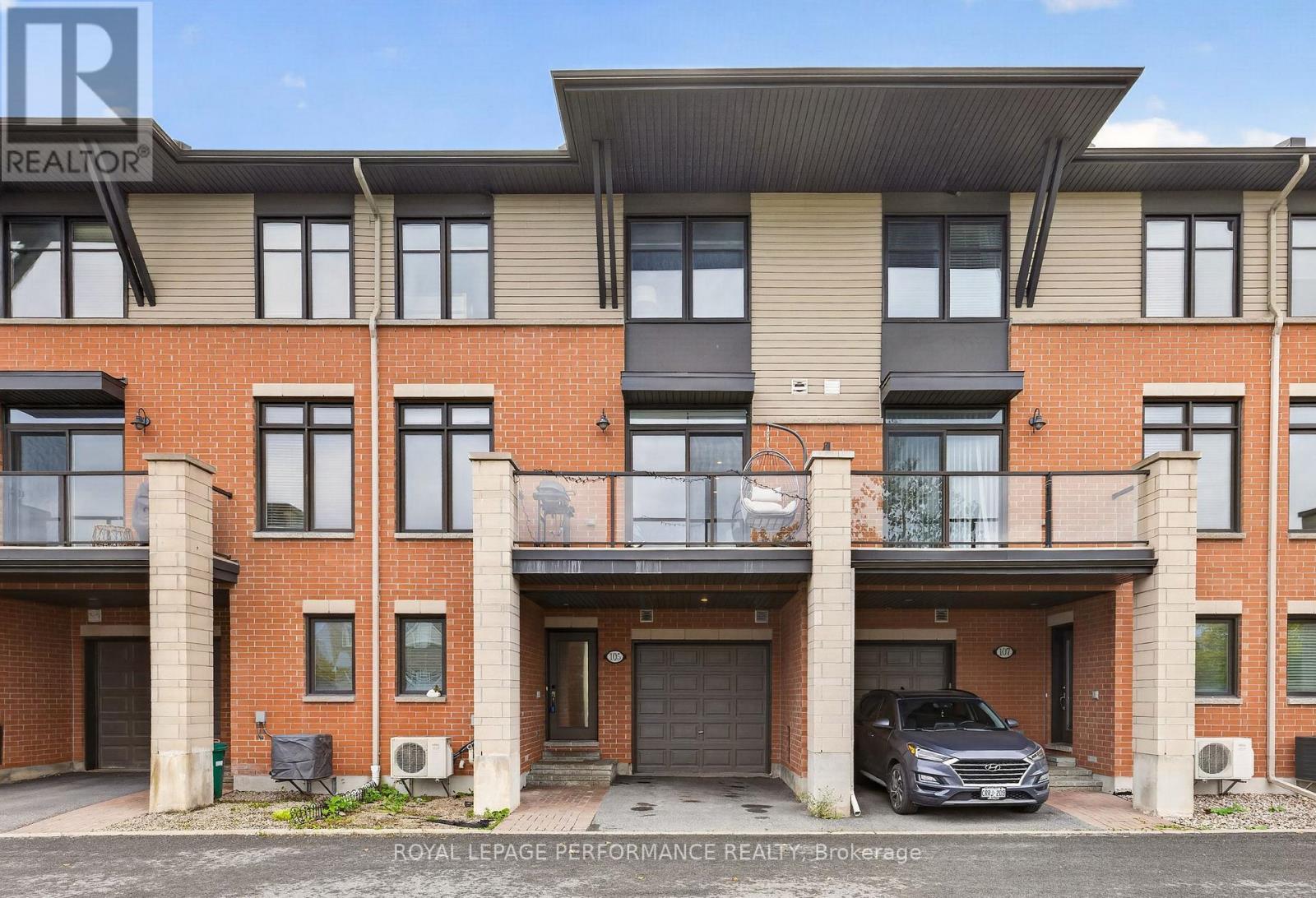 105 Chaperal Private, Ottawa, Ontario