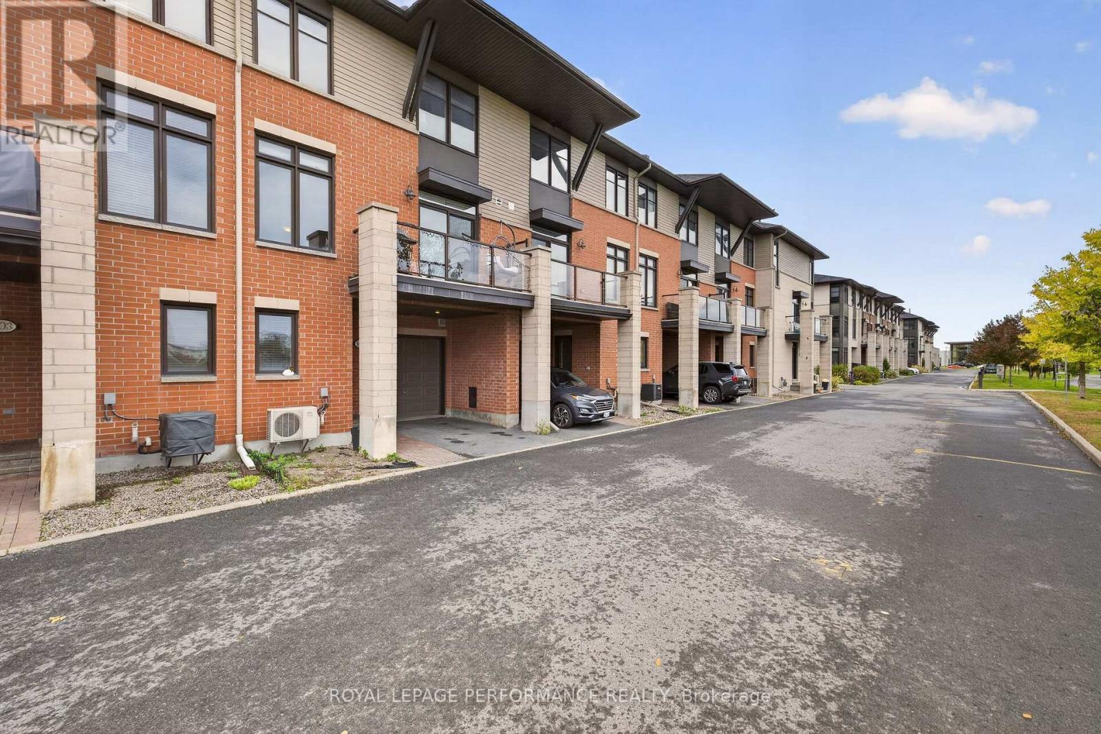 105 Chaperal Private, Ottawa, Ontario K4A 0Y2 - Photo 2 - X13874402