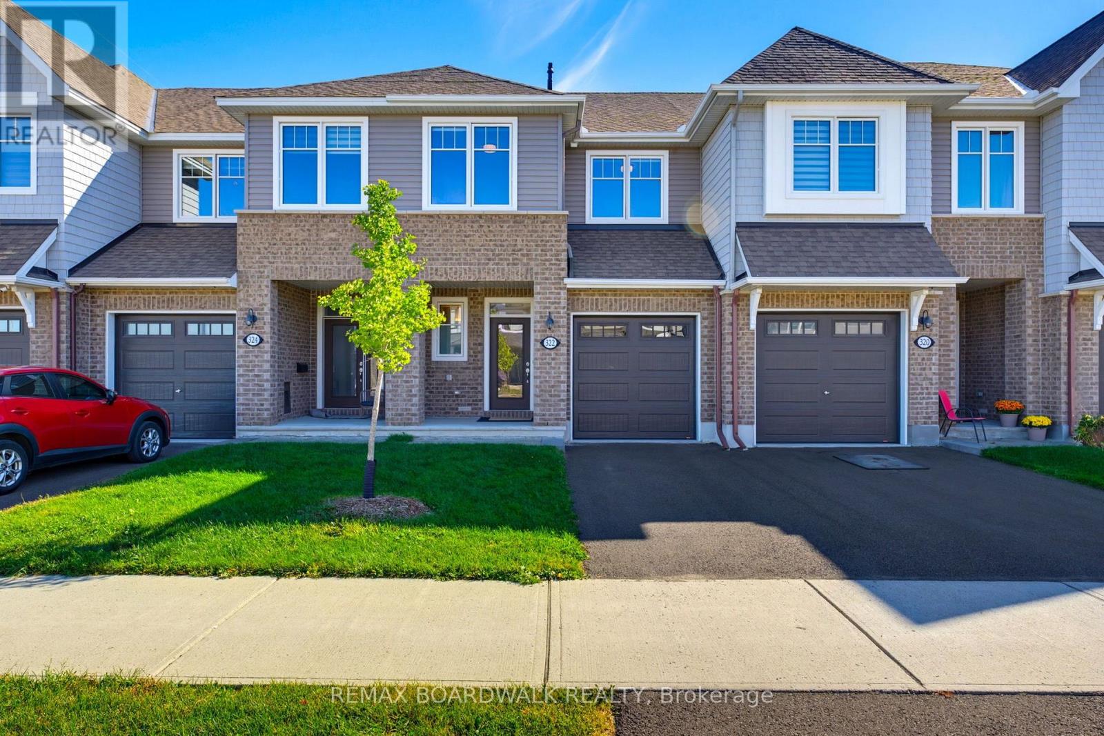 322 Cosanti Drive, Ottawa, Ontario