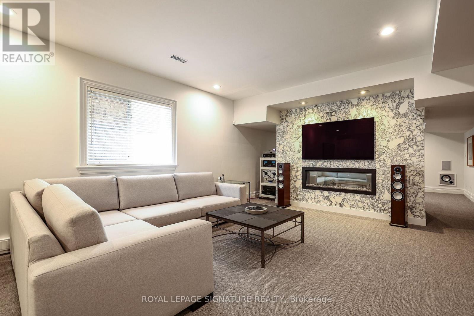 6 Vernham Avenue, Toronto, Ontario  M2L 2B2 - Photo 38 - C13874468