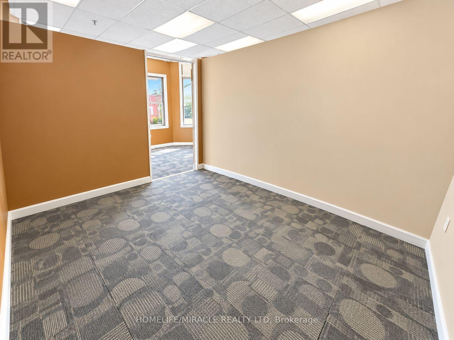 7 - 153 Brock Street N, Whitby, Ontario L1N 4H3 - Photo 8 - E13874436