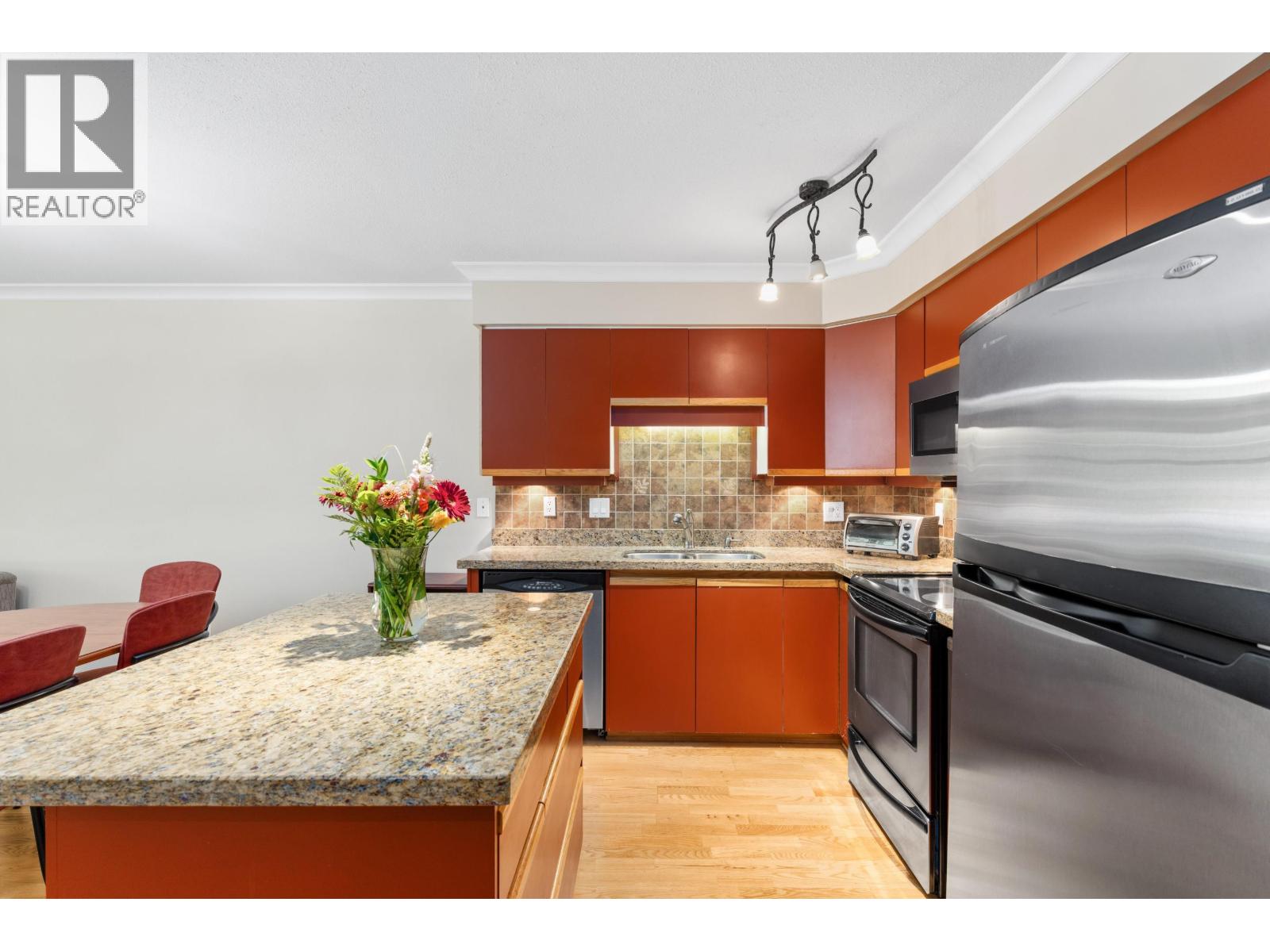 206 3212 Blueberry Drive, Whistler, British Columbia  V8E 0T5 - Photo 6 - R3173531