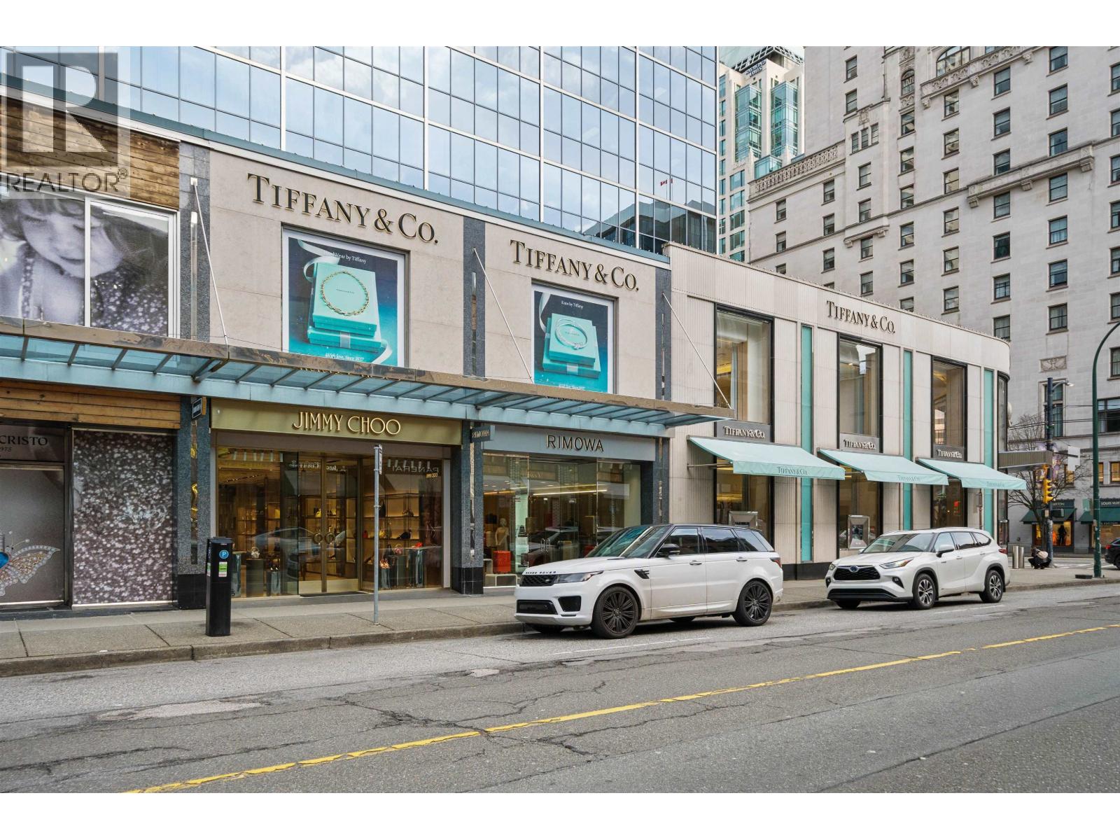 1403 1060 ALBERNI STREET