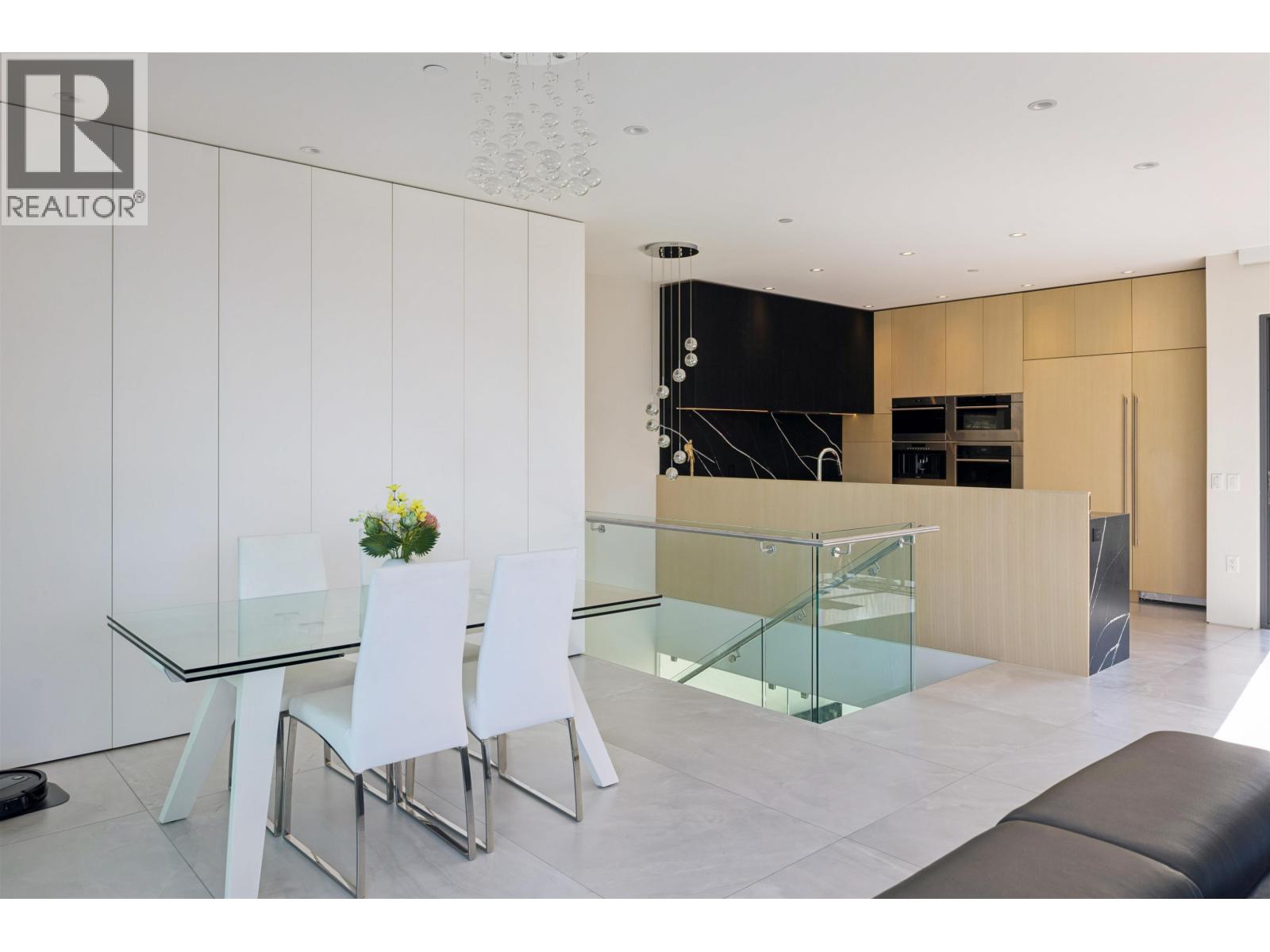 4188 Puget Drive, Vancouver, British Columbia  V6L 1V1 - Photo 12 - R3173523