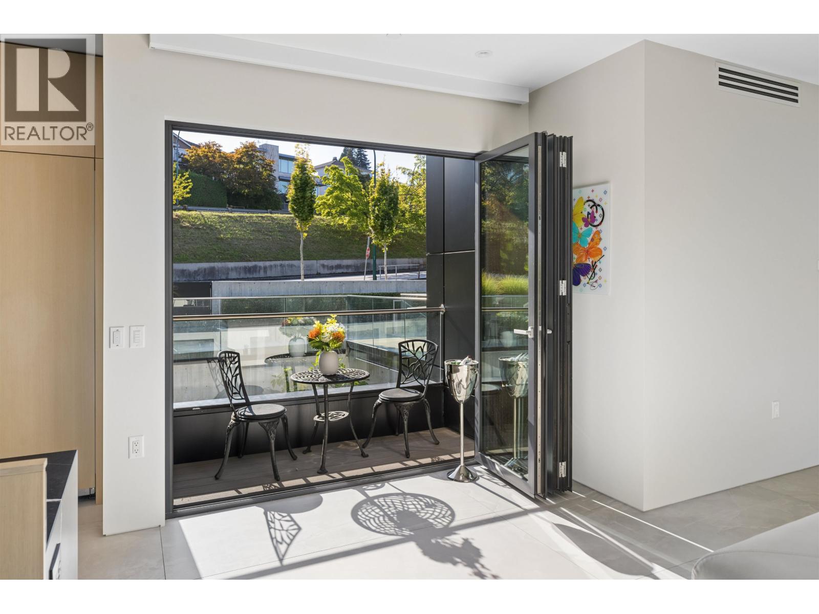 4188 Puget Drive, Vancouver, British Columbia  V6L 1V1 - Photo 13 - R3173523