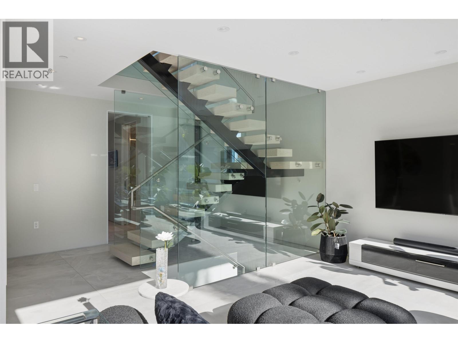 4188 Puget Drive, Vancouver, British Columbia  V6L 1V1 - Photo 21 - R3173523