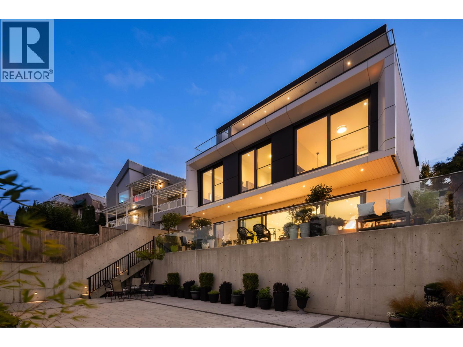4188 Puget Drive, Vancouver, British Columbia  V6L 1V1 - Photo 5 - R3173523