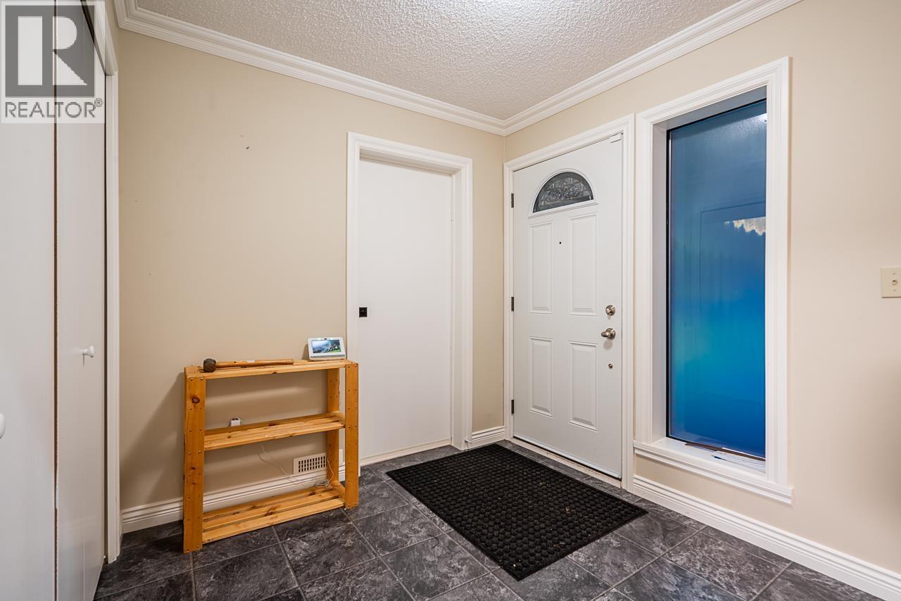 949 Lynwood Avenue, Port Coquitlam, British Columbia  V3B 6J7 - Photo 18 - R3173528