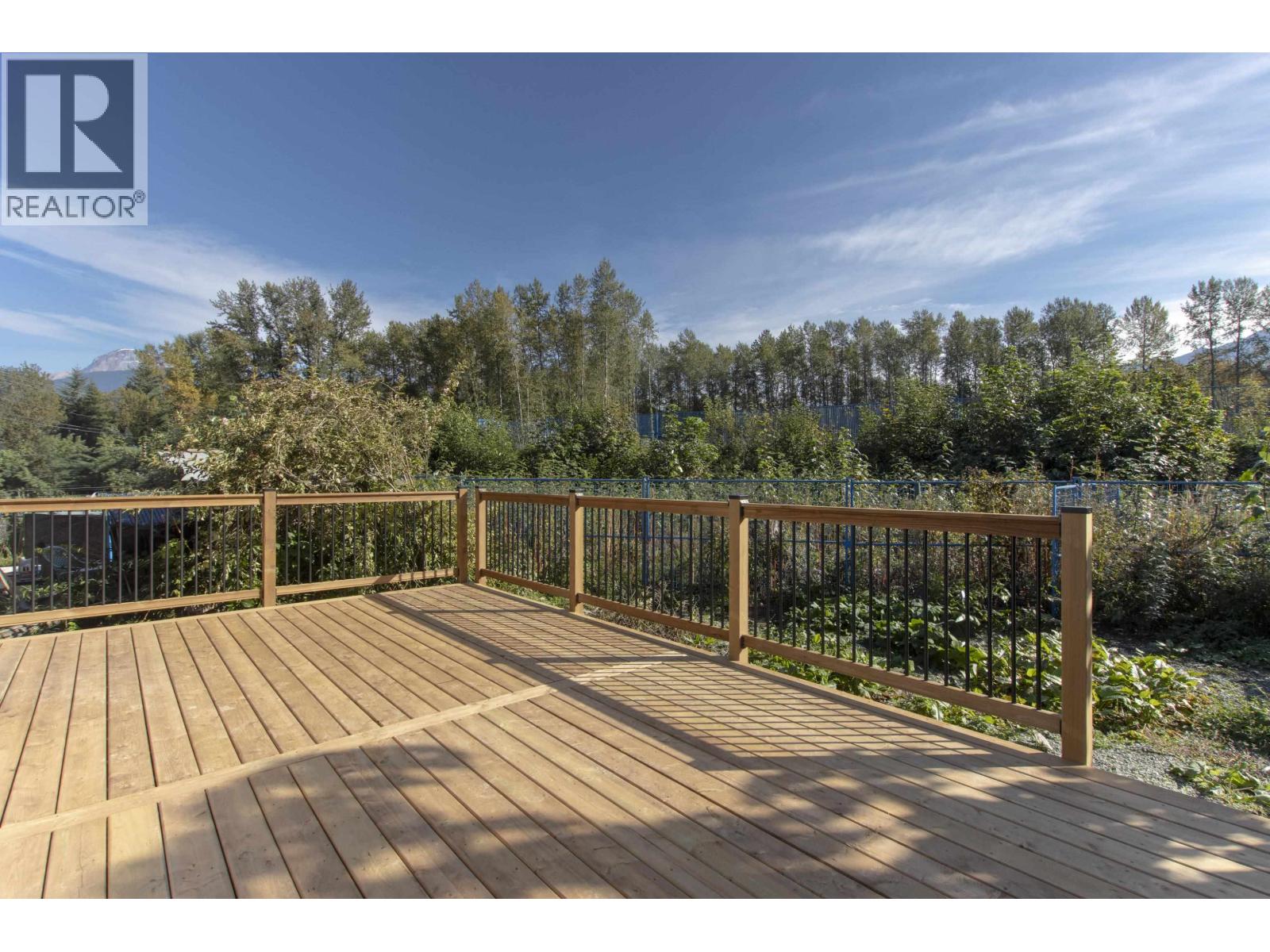 3 39884 GOVERNMENT ROAD, squamish, British Columbia
