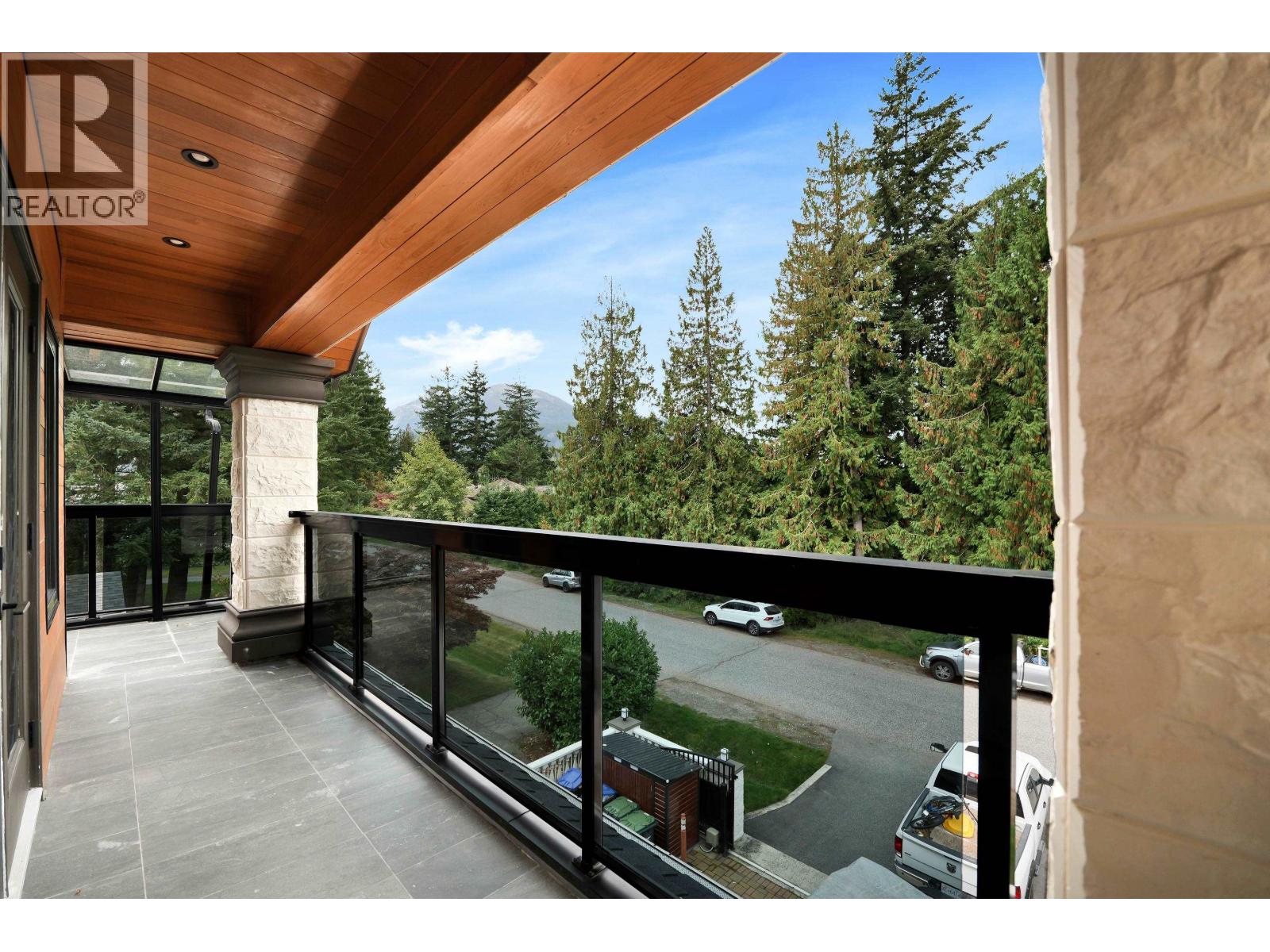 40231 Kintyre Drive, Squamish, British Columbia  V0N 1T0 - Photo 24 - R3173607