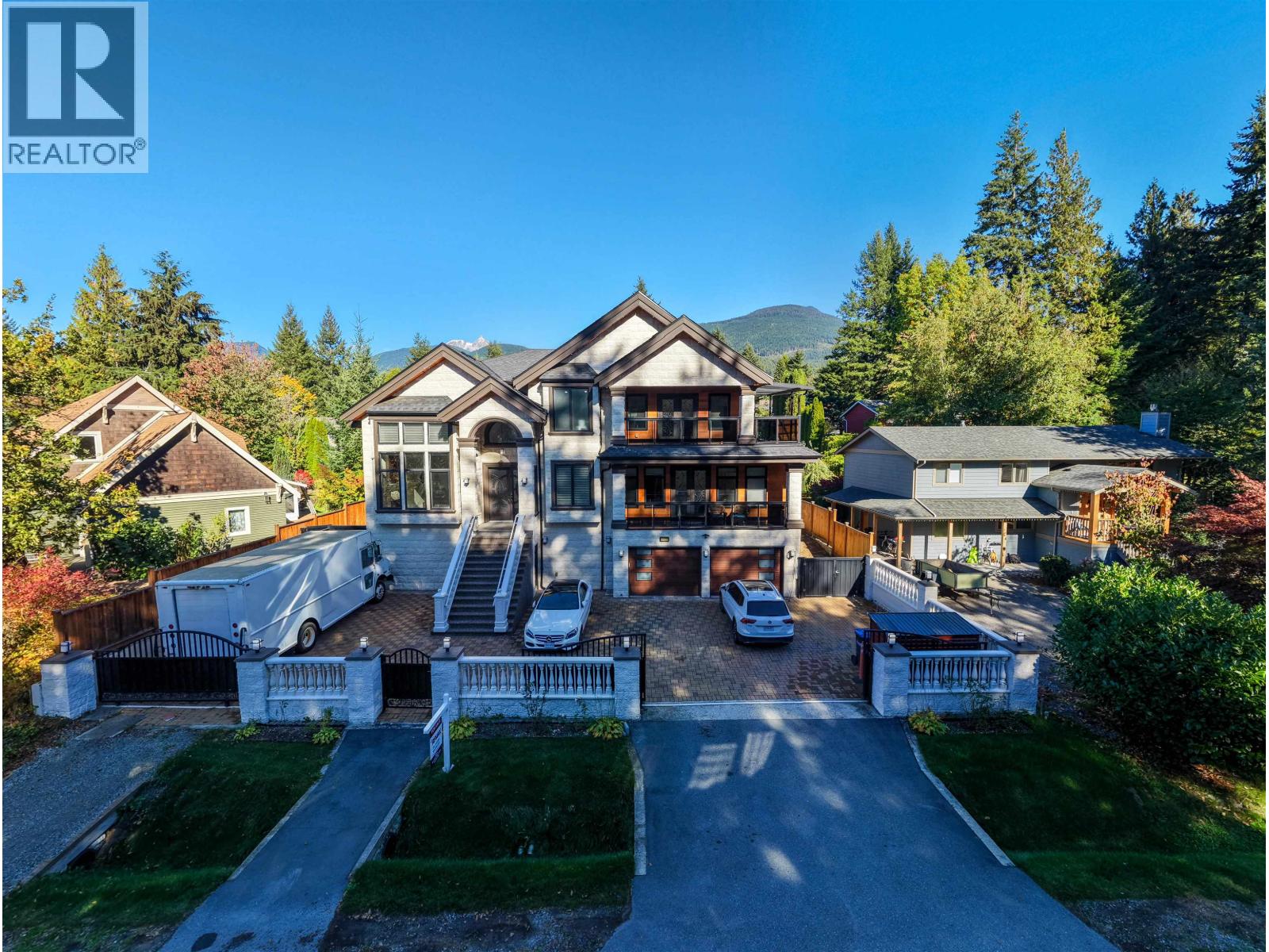 40231 Kintyre Drive, Squamish, British Columbia  V0N 1T0 - Photo 5 - R3173607